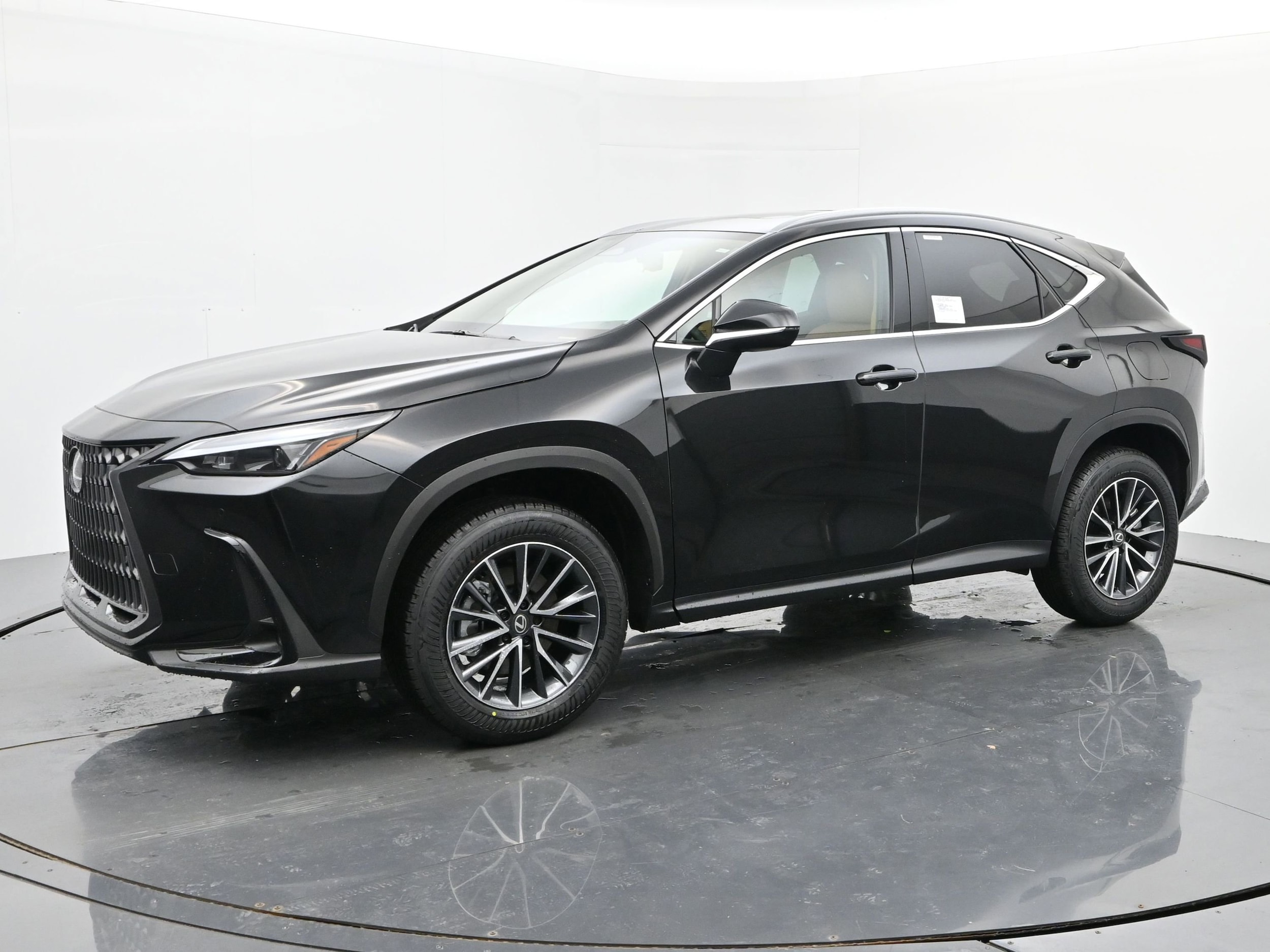 2026 Lexus NX 350's photo