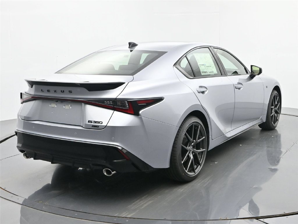 2026 Lexus IS 5