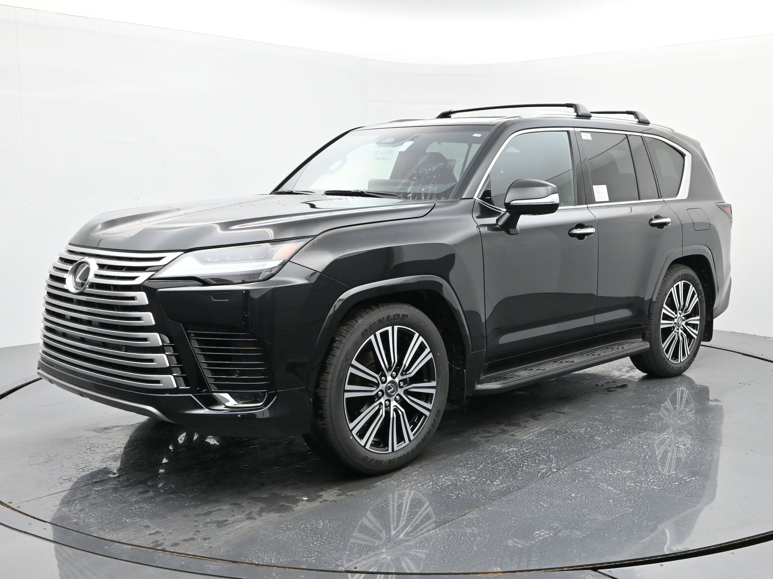 2026 Lexus LX Luxury's photo