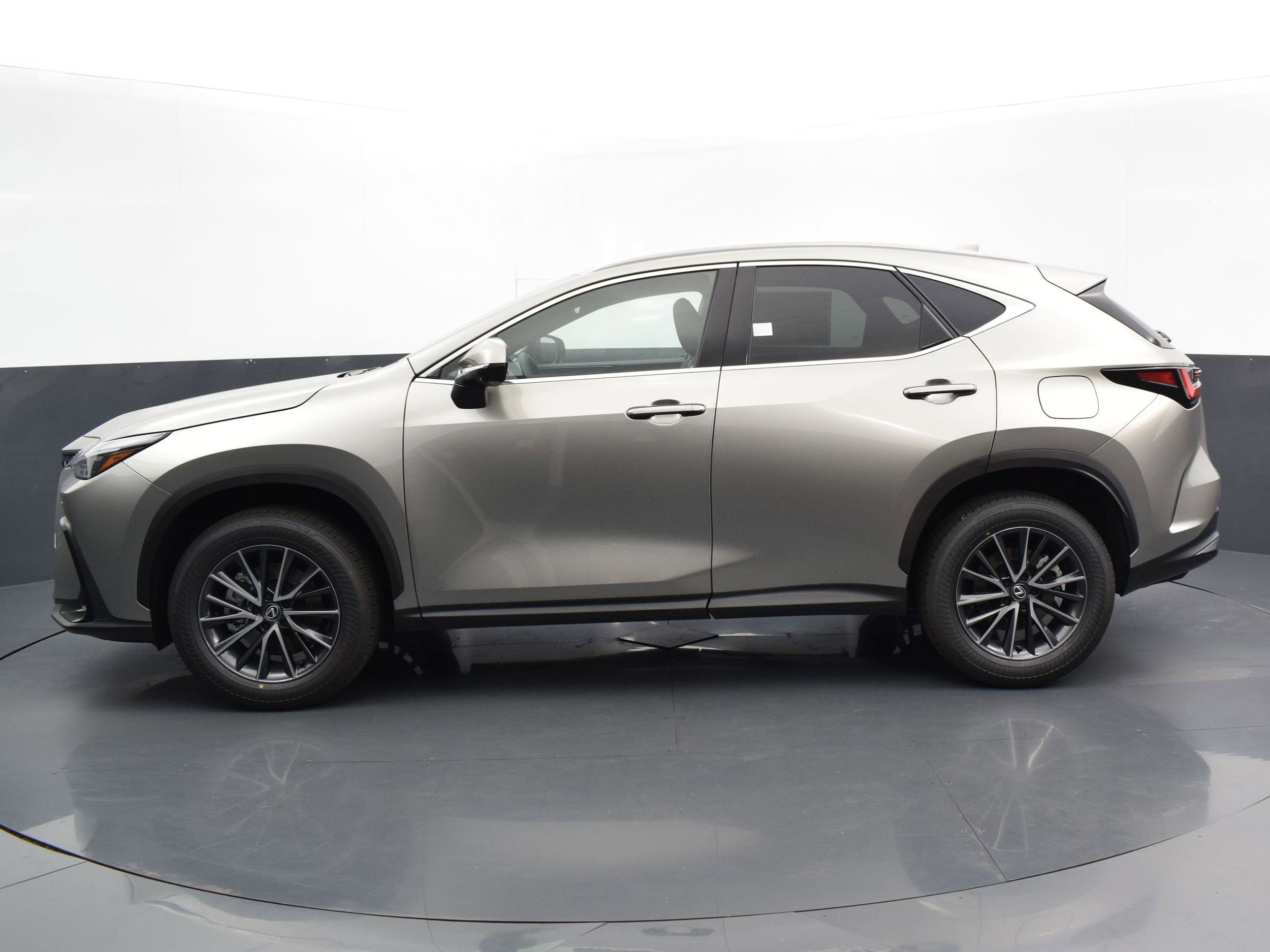 Used 2024 Lexus NX 350 with VIN 2T2GGCEZ6RC039161 for sale in Long Island City, NY