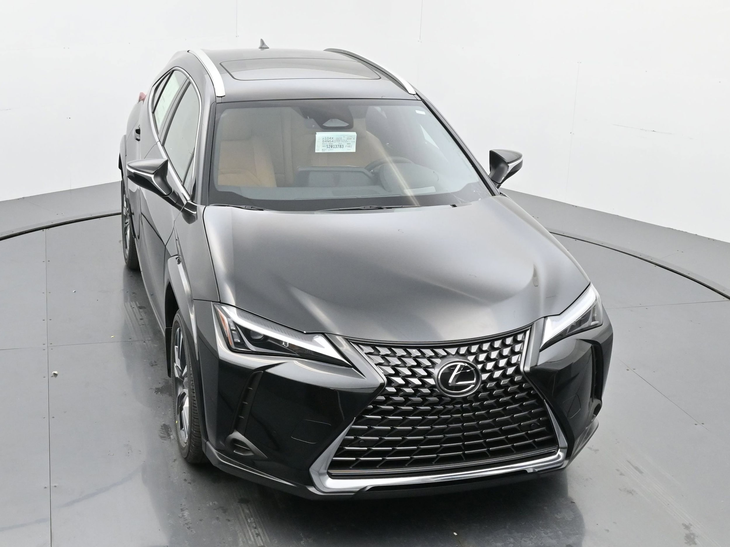 2025 Lexus UX 300h Premium - Photo 30