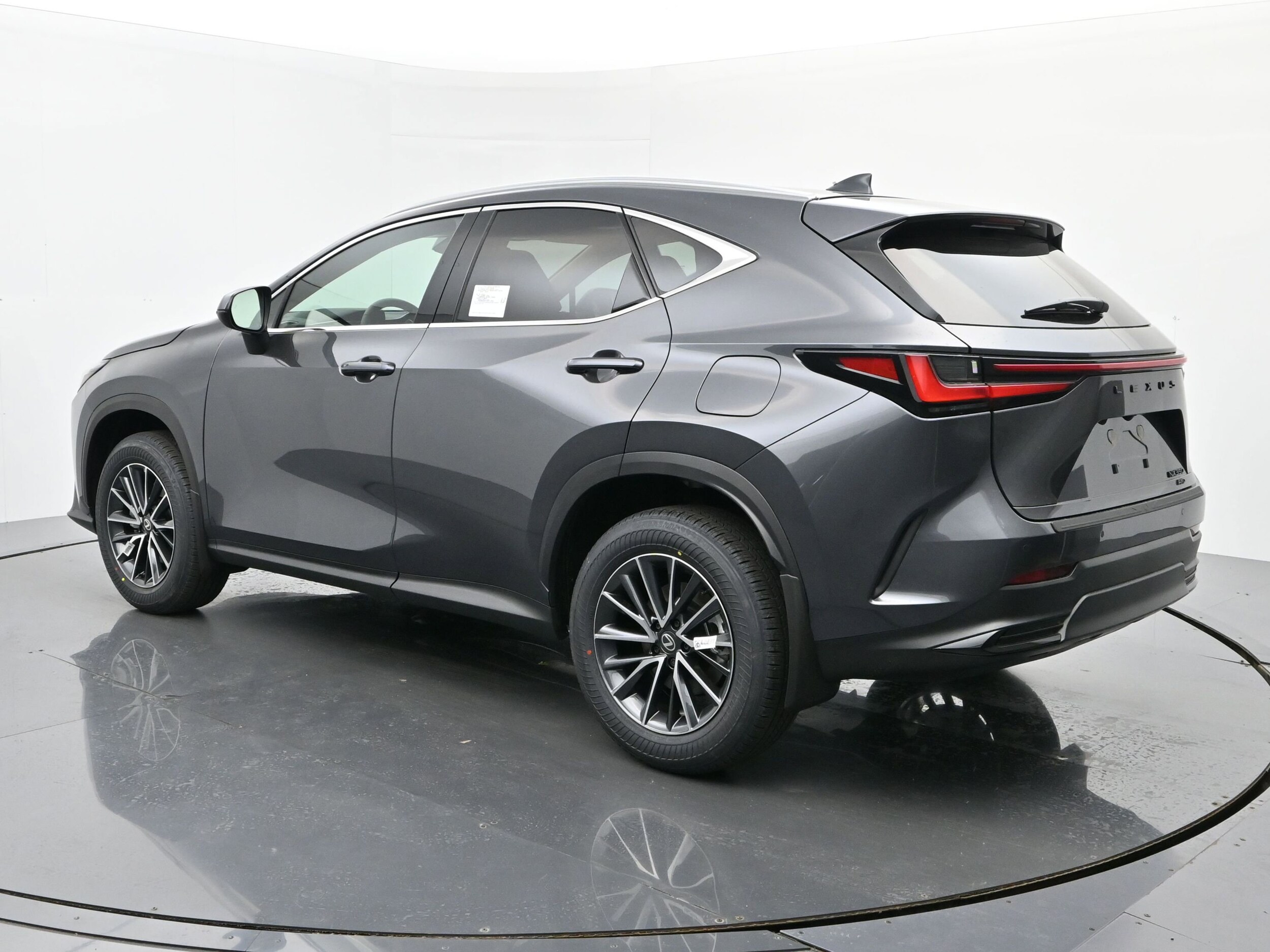 2026 Lexus NX 350 Premium AWD photo 3
