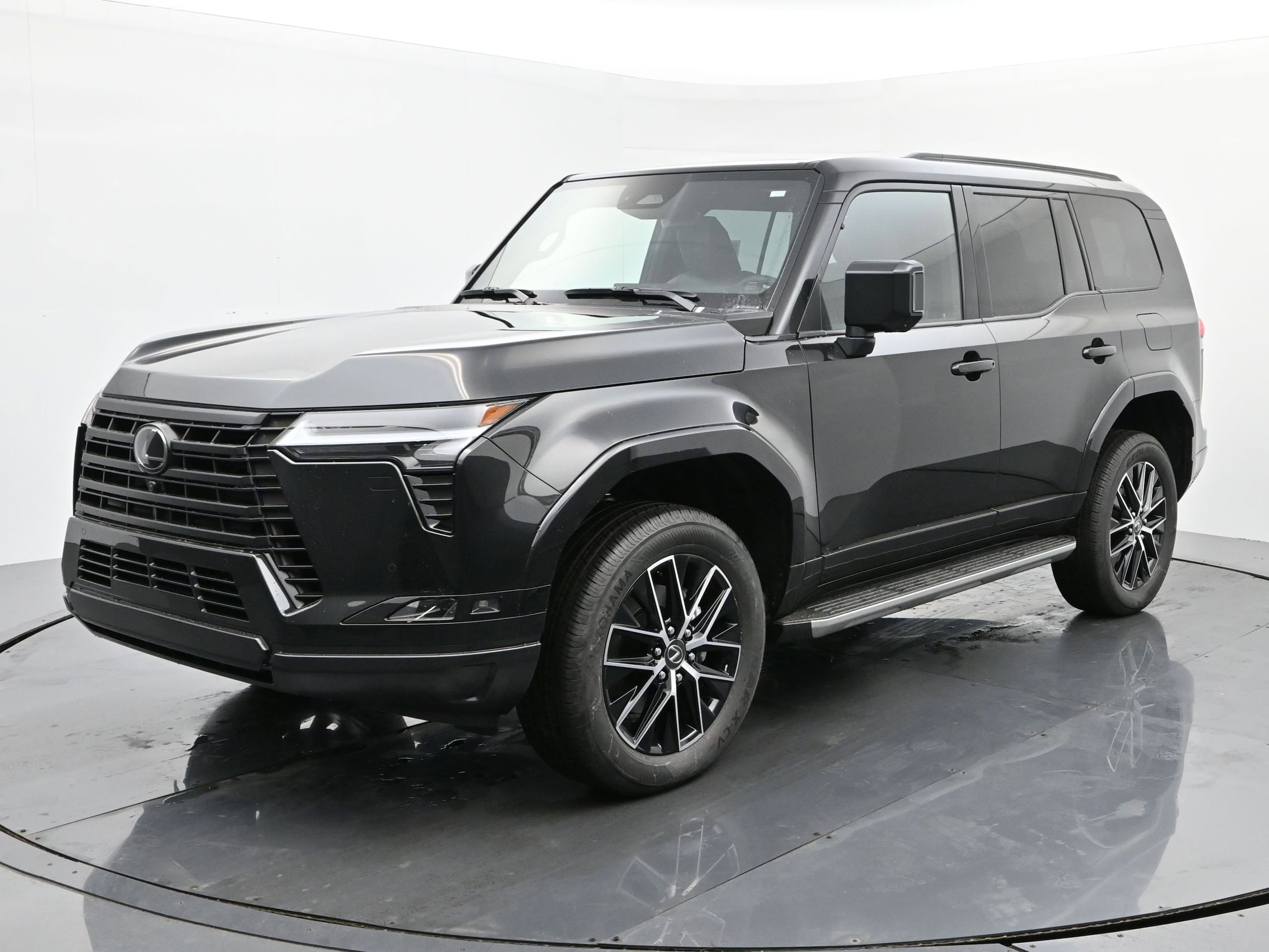 2024 Lexus GX Premium's photo