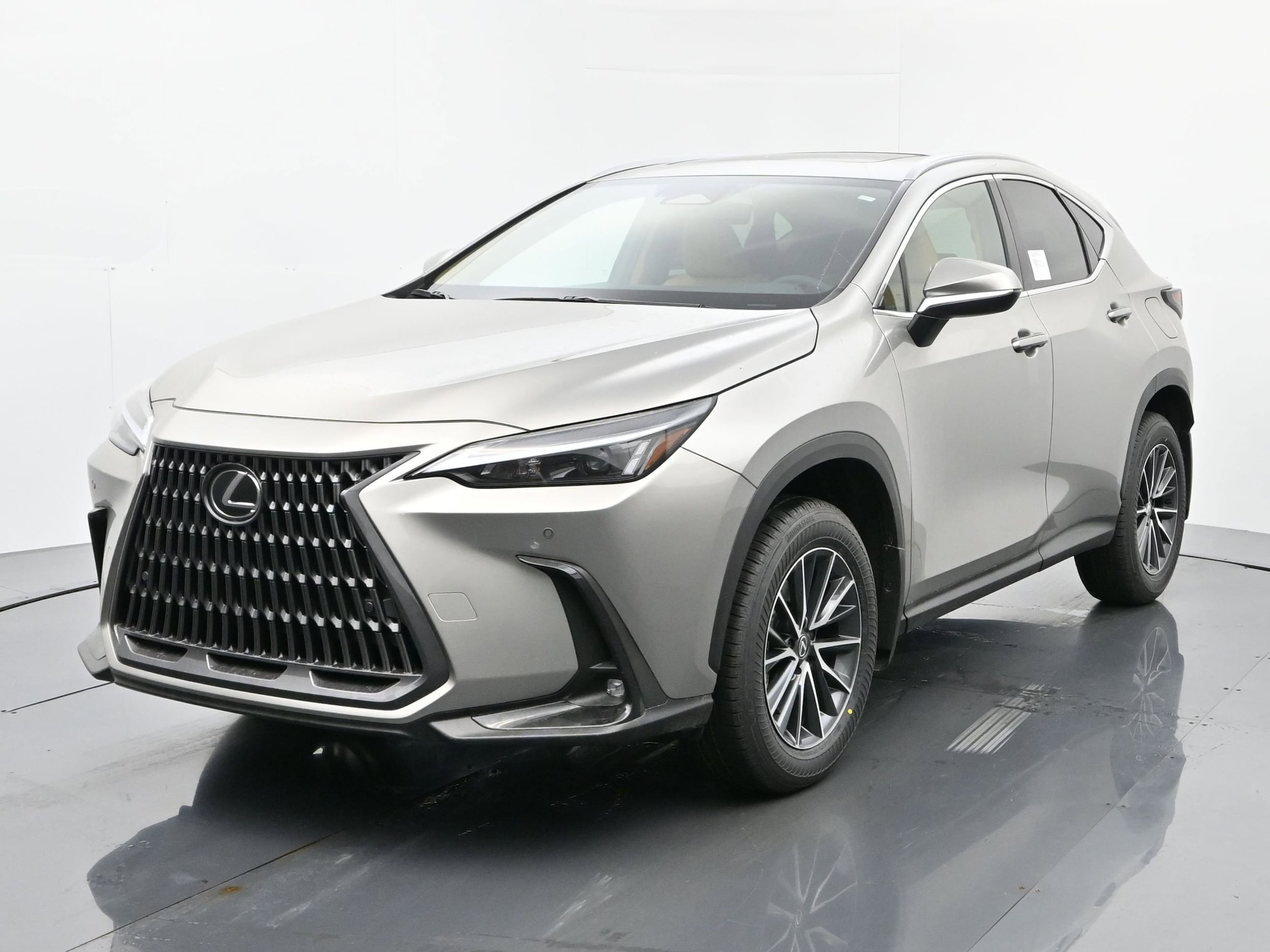 2025 Lexus NX 350 PREMIUM AWD