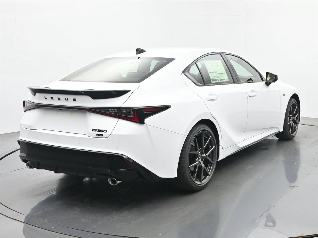 2026 Lexus IS 5