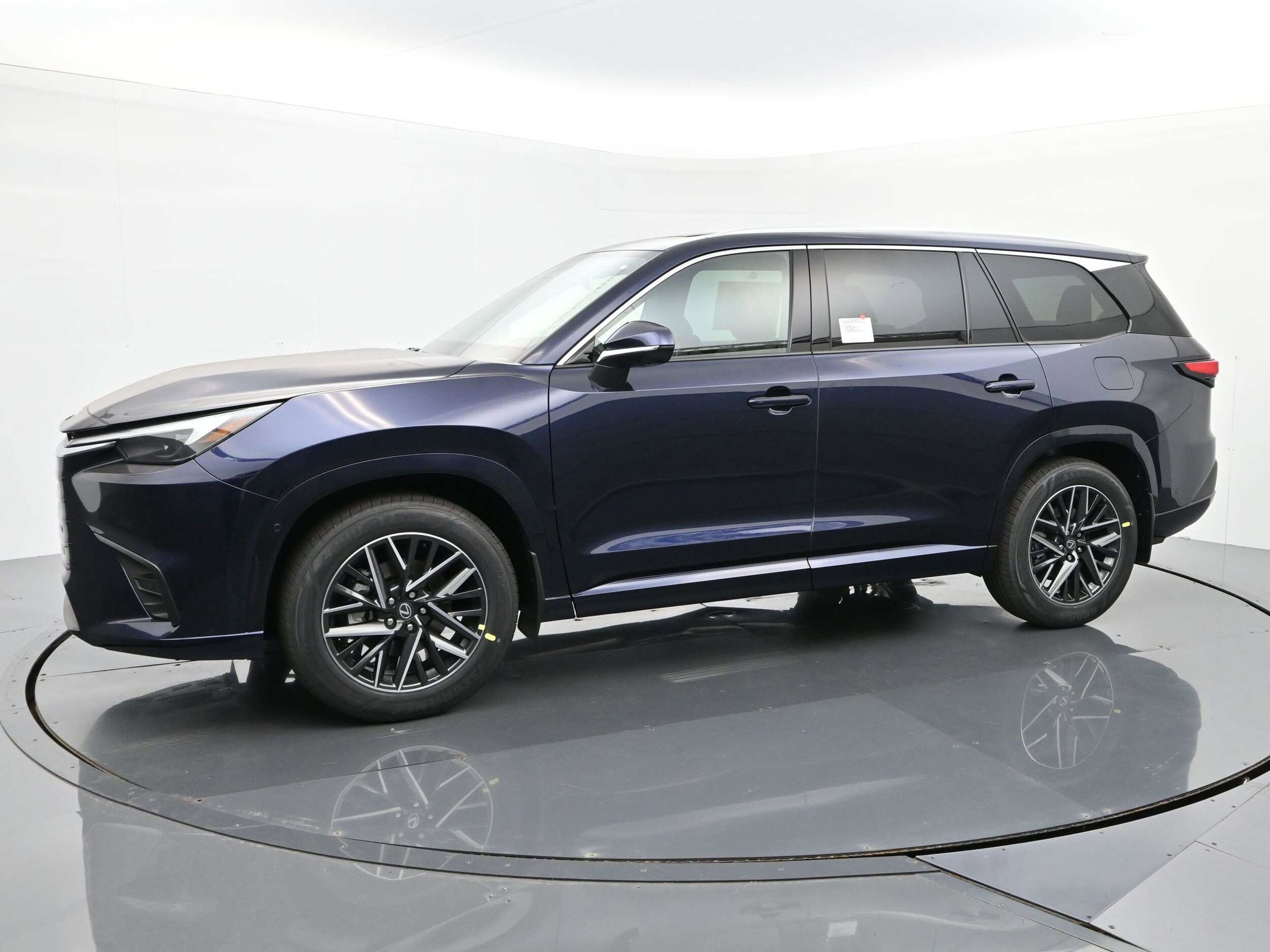 2026 Lexus TX 350 Premium photo 2