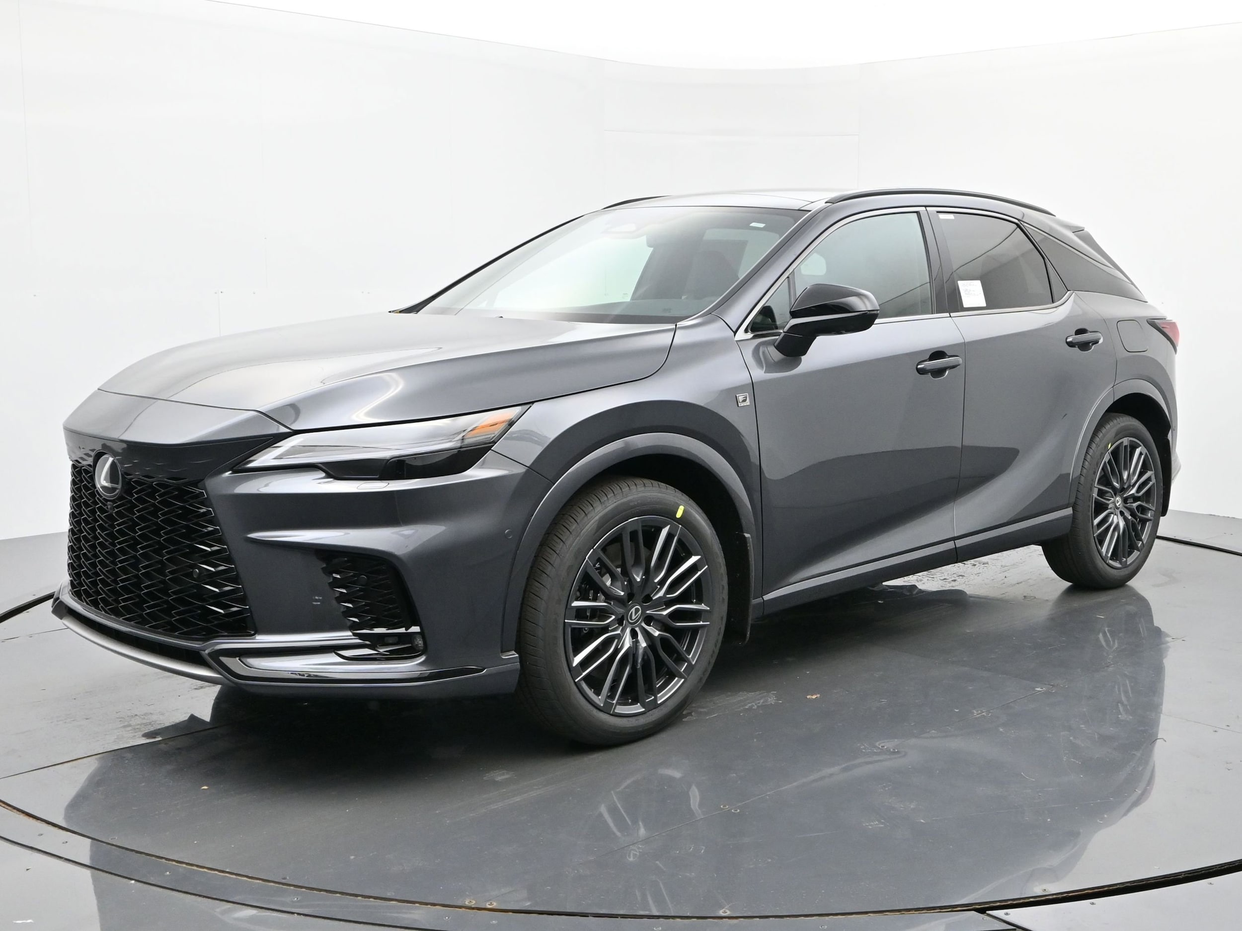 2026 Lexus RX Hybrid 500h's photo