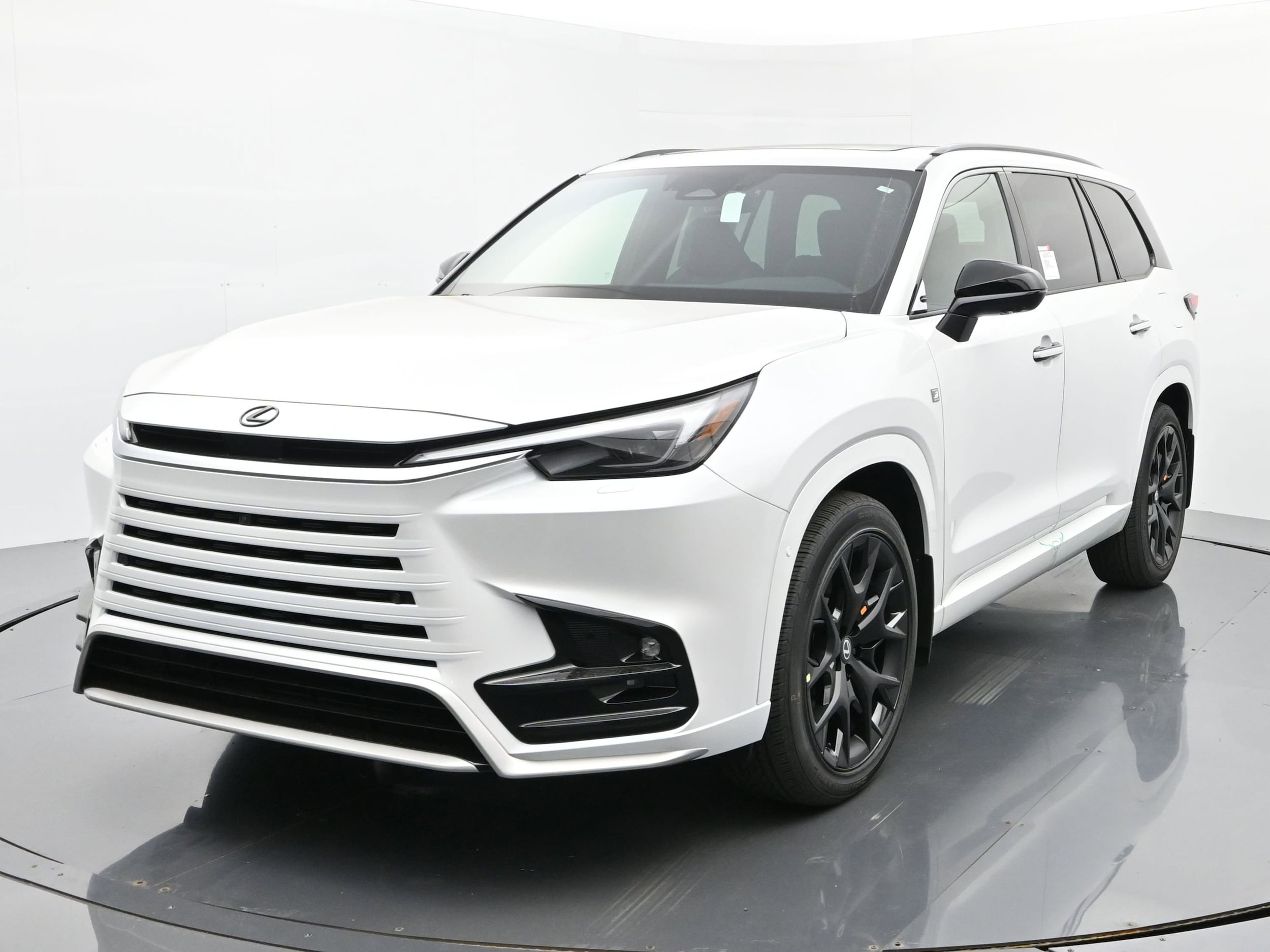 2026 Lexus TX F Sport's photo