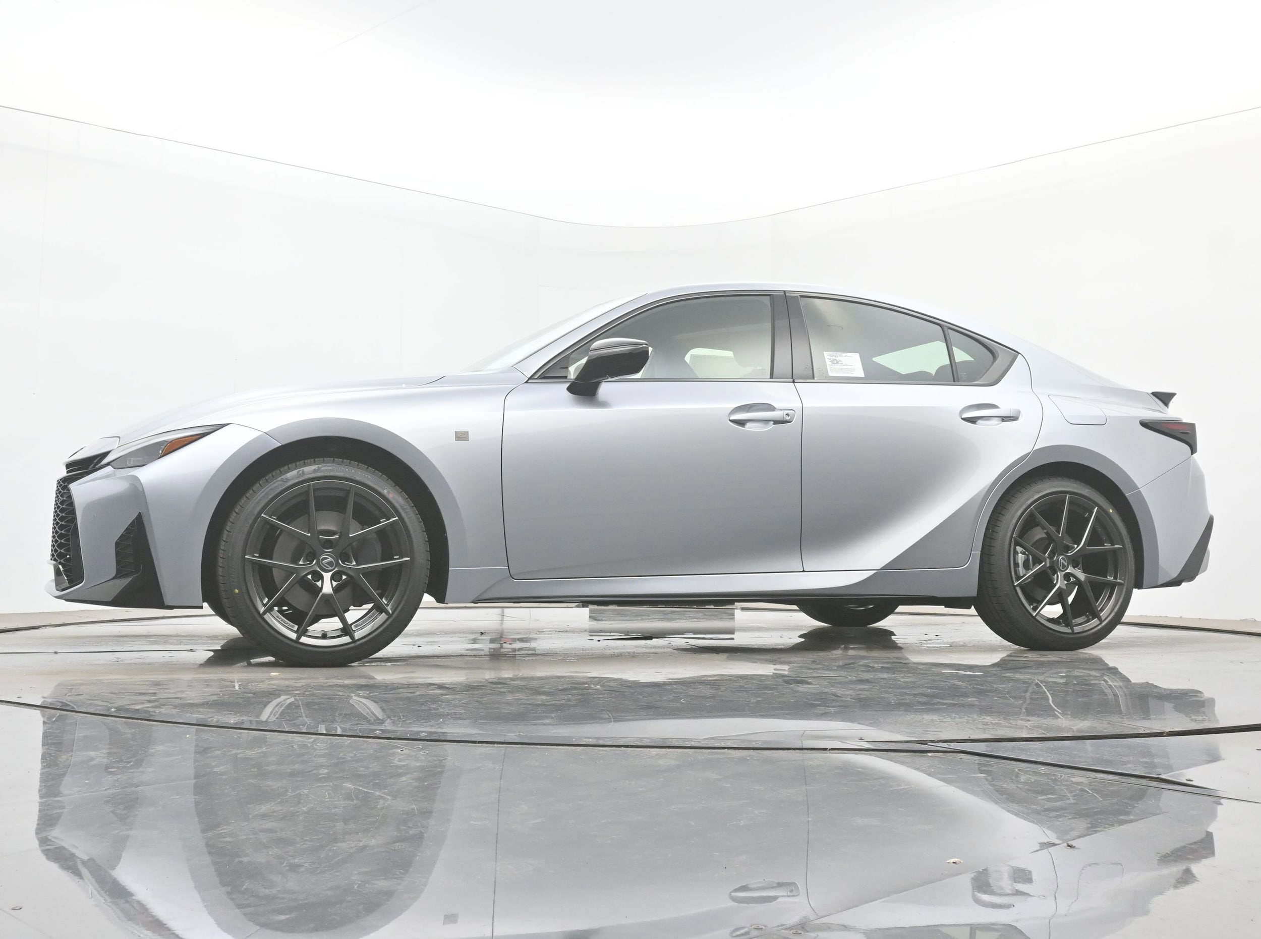 2026 Lexus IS 350 F SPORT DESIGN - Photo 16