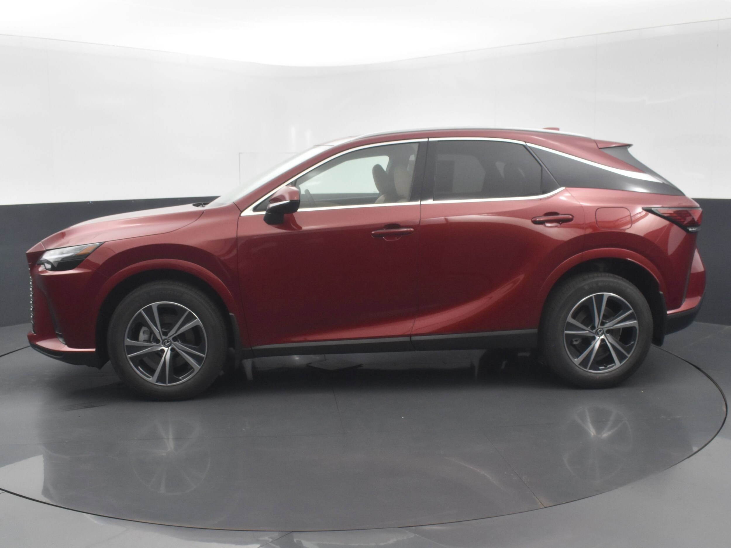 2024 Lexus RX 350h Premium photo 2
