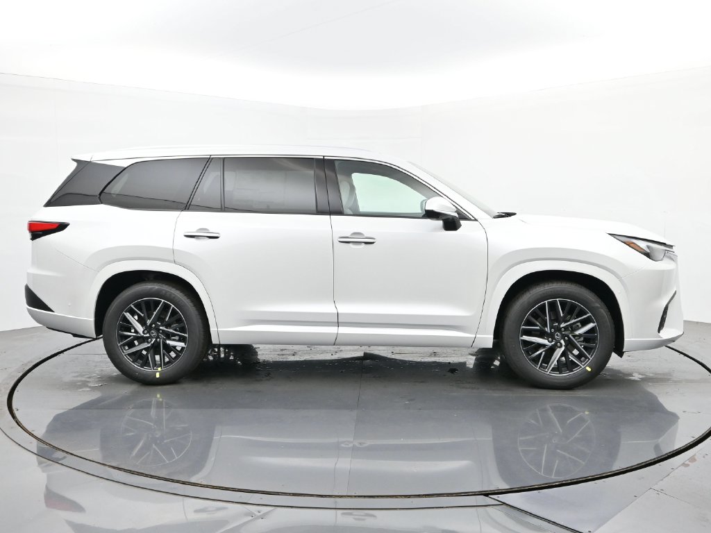 2026 Lexus TX 6