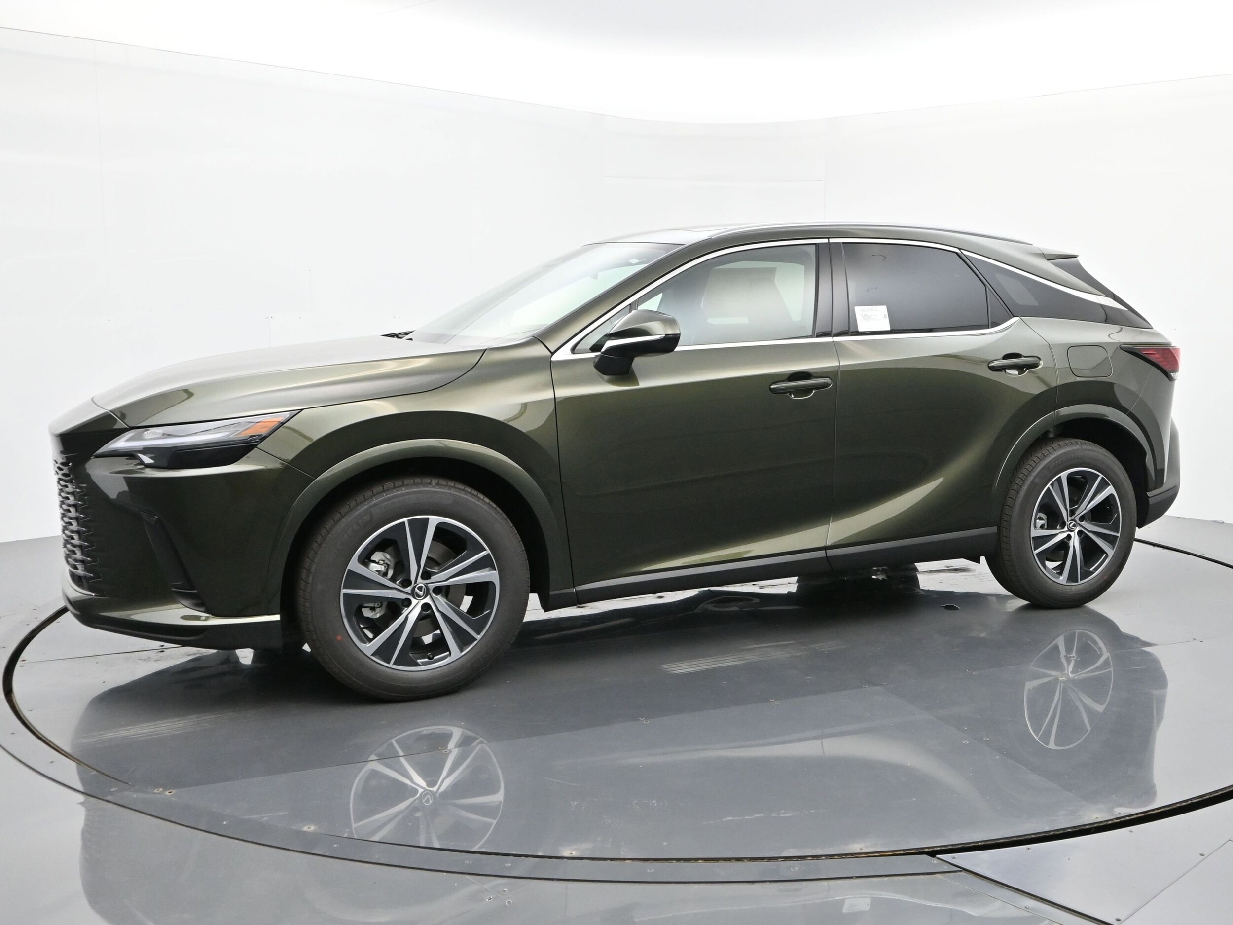 2025 Lexus RX 350 Premium AWD photo 2