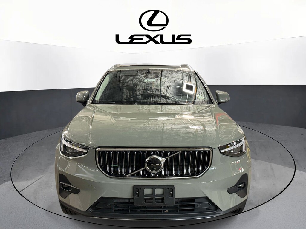 Used 2025 Volvo XC40 B5 Ultra Bright Theme SUV