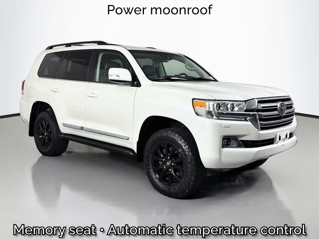 2018 Toyota Land Cruiser SUV 