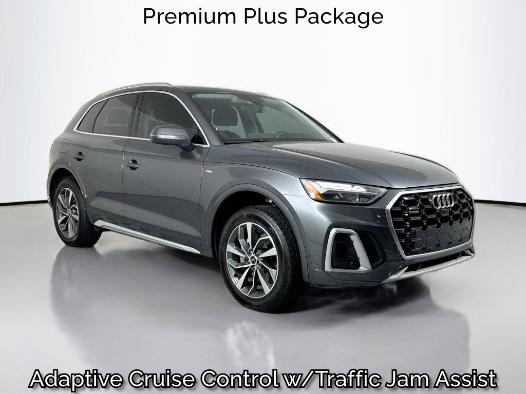 2022 Audi Q5 45 Premium Plus's photo