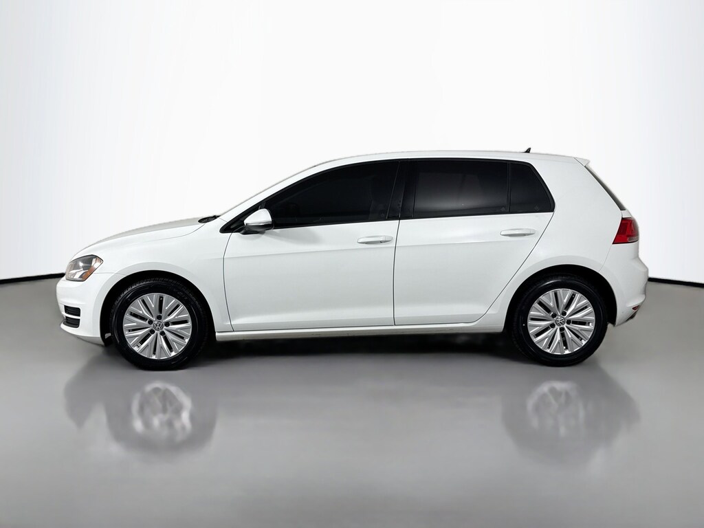 Used 2017 Volkswagen Golf S Hatchback