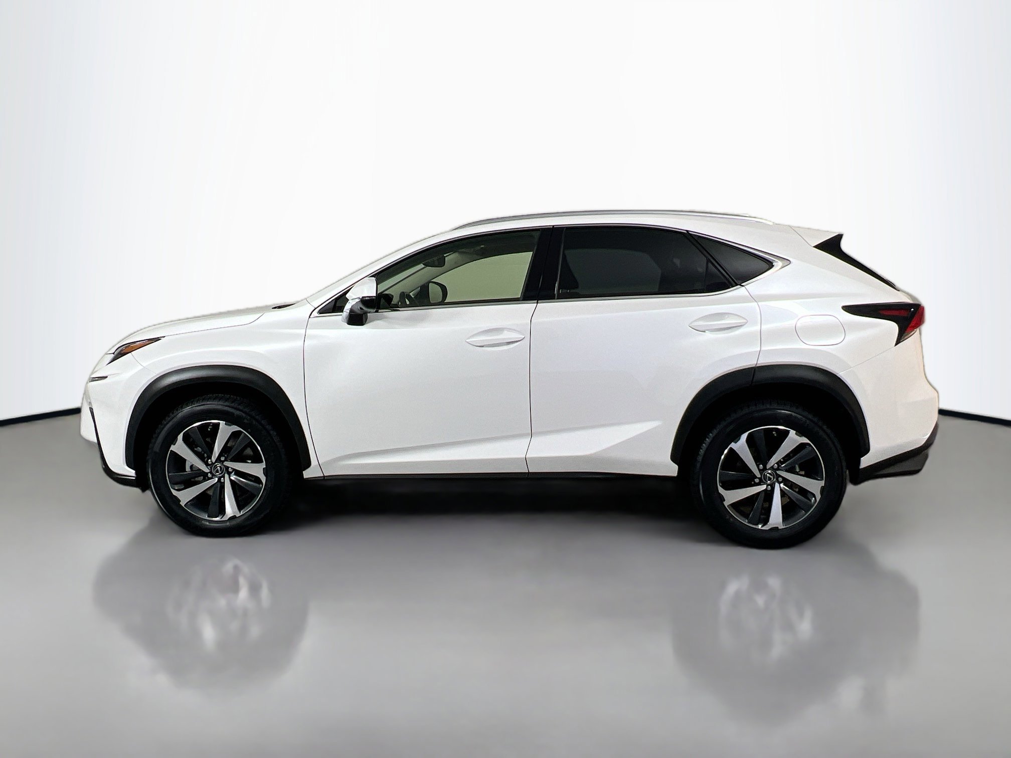 2021 Lexus NX 300 photo 2
