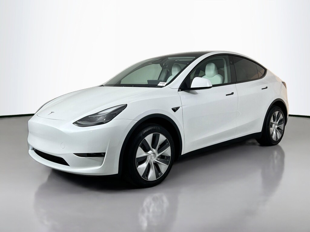 Used 2024 Tesla Model Y Long Range SUV