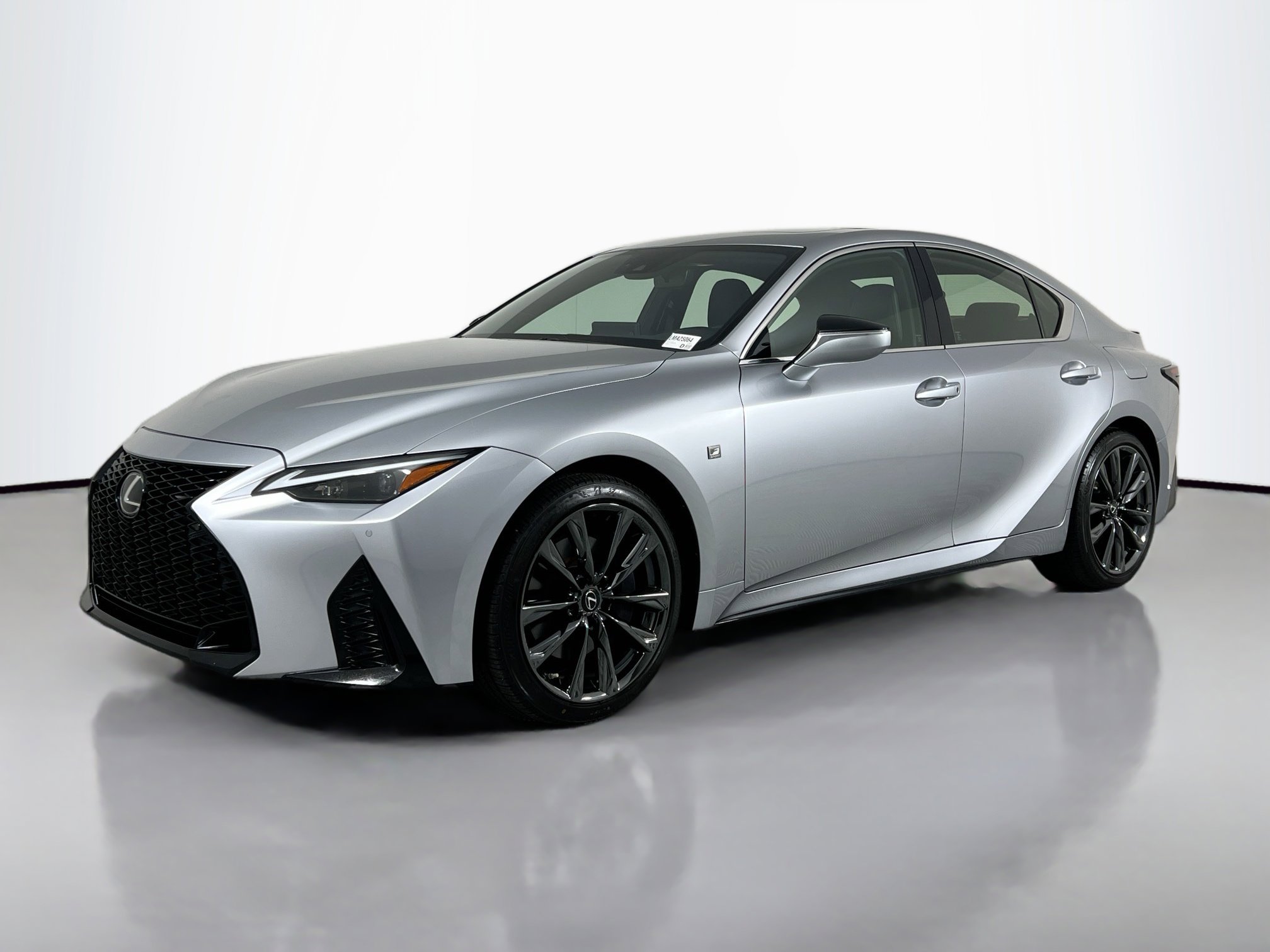 2022 Lexus IS 350 F SPORT photo 2