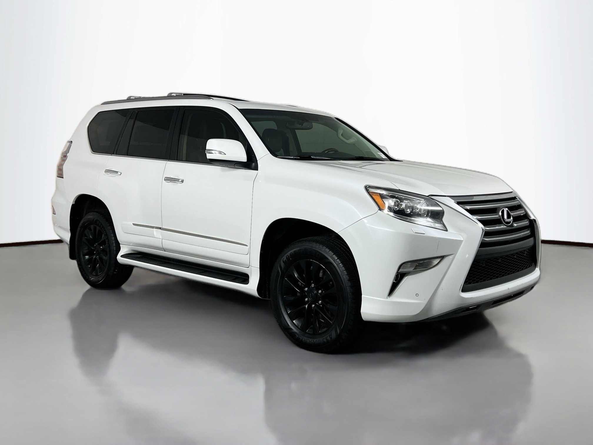 2017 Lexus GX Luxury's photo
