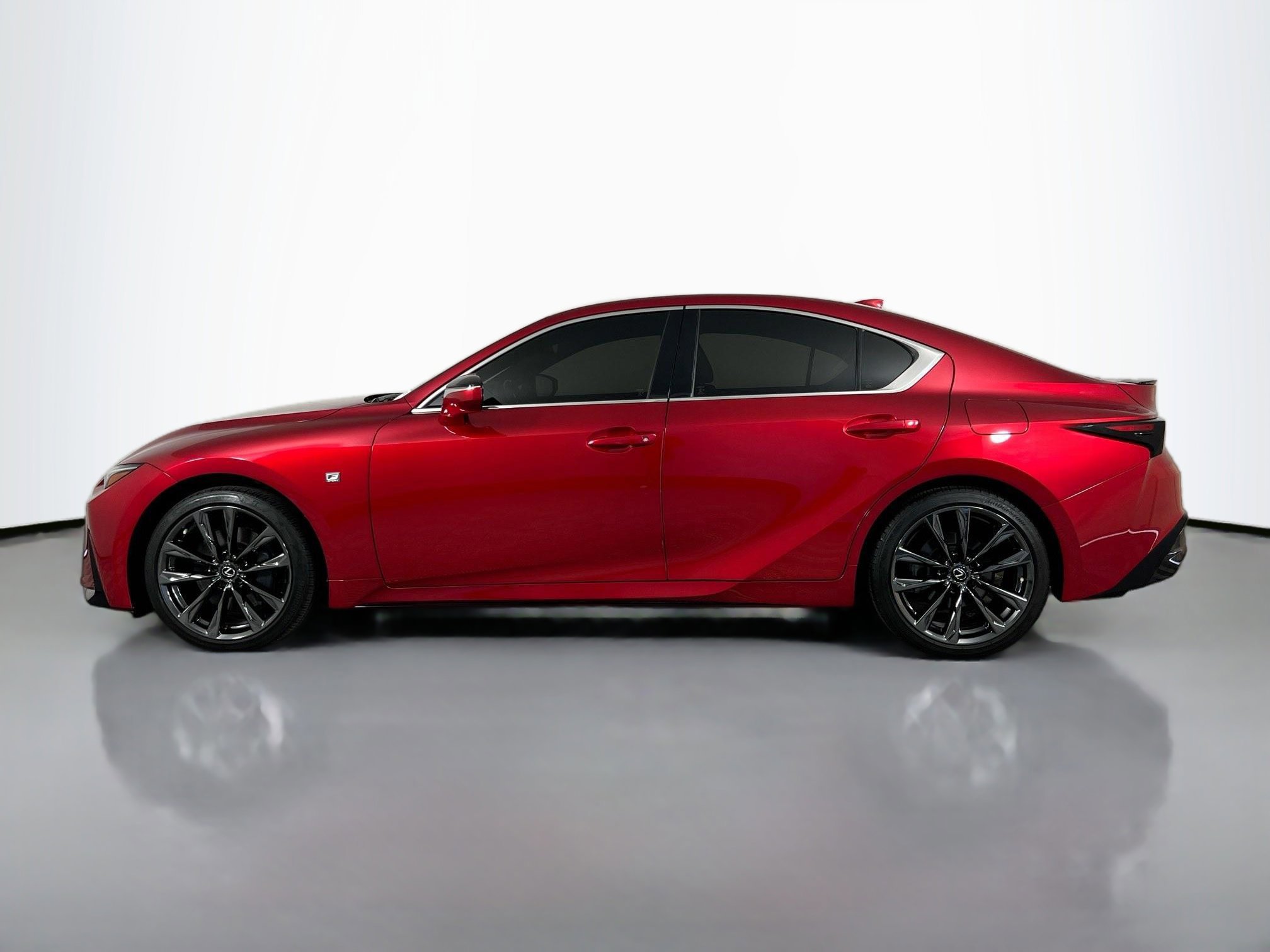 2022 Lexus IS 350 F SPORT AWD photo 2