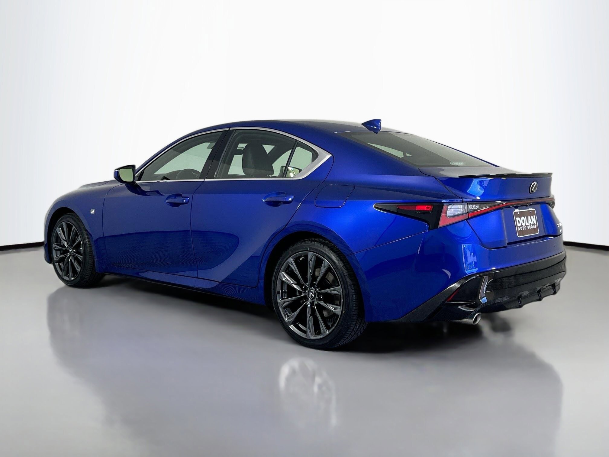 2022 Lexus IS 350 F SPORT AWD photo 3