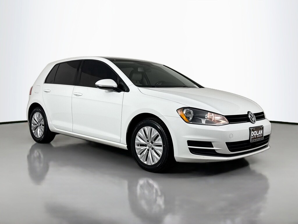 Used 2017 Volkswagen Golf S Hatchback