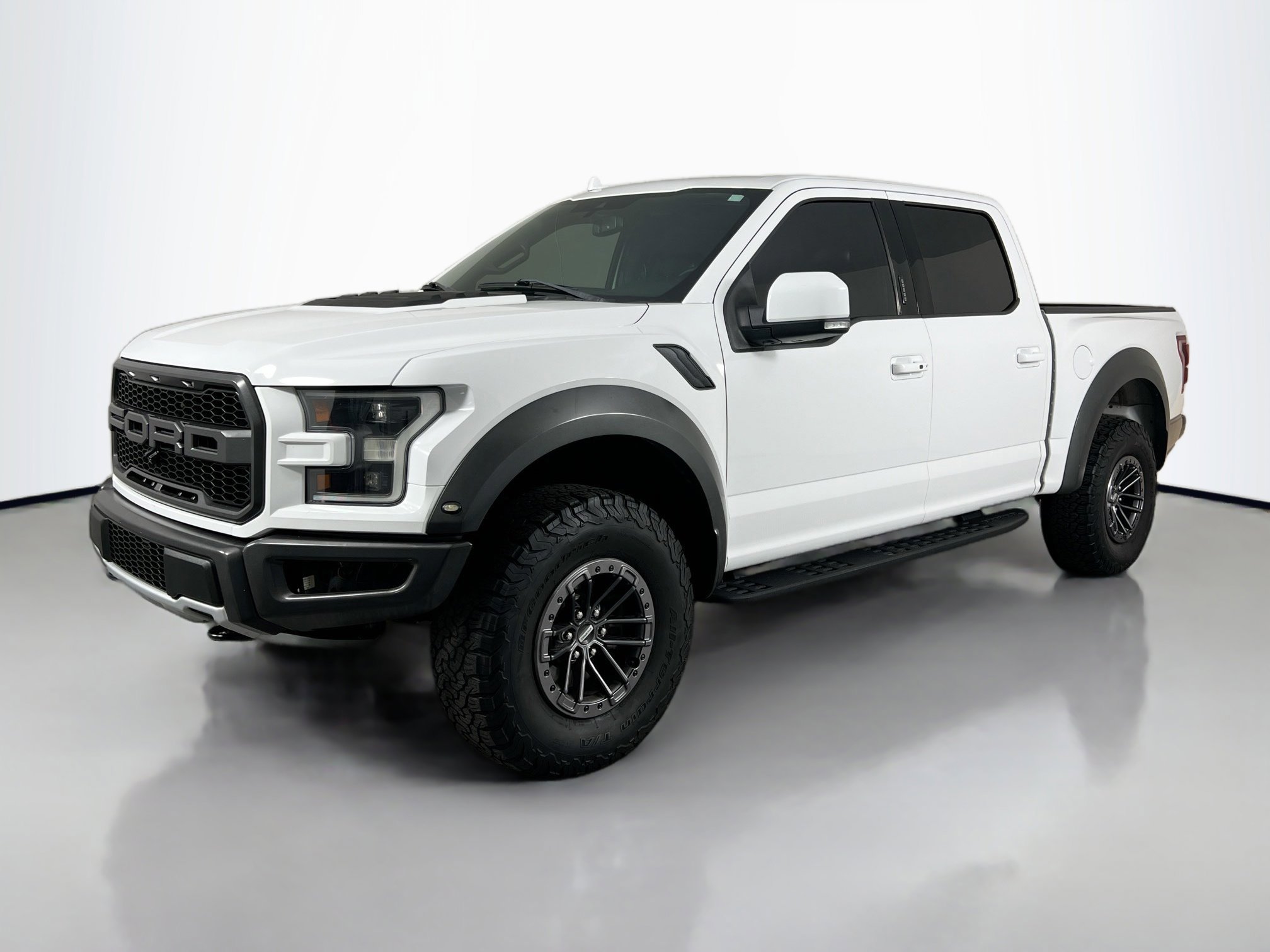 2019 Ford F-150 Raptor photo 3