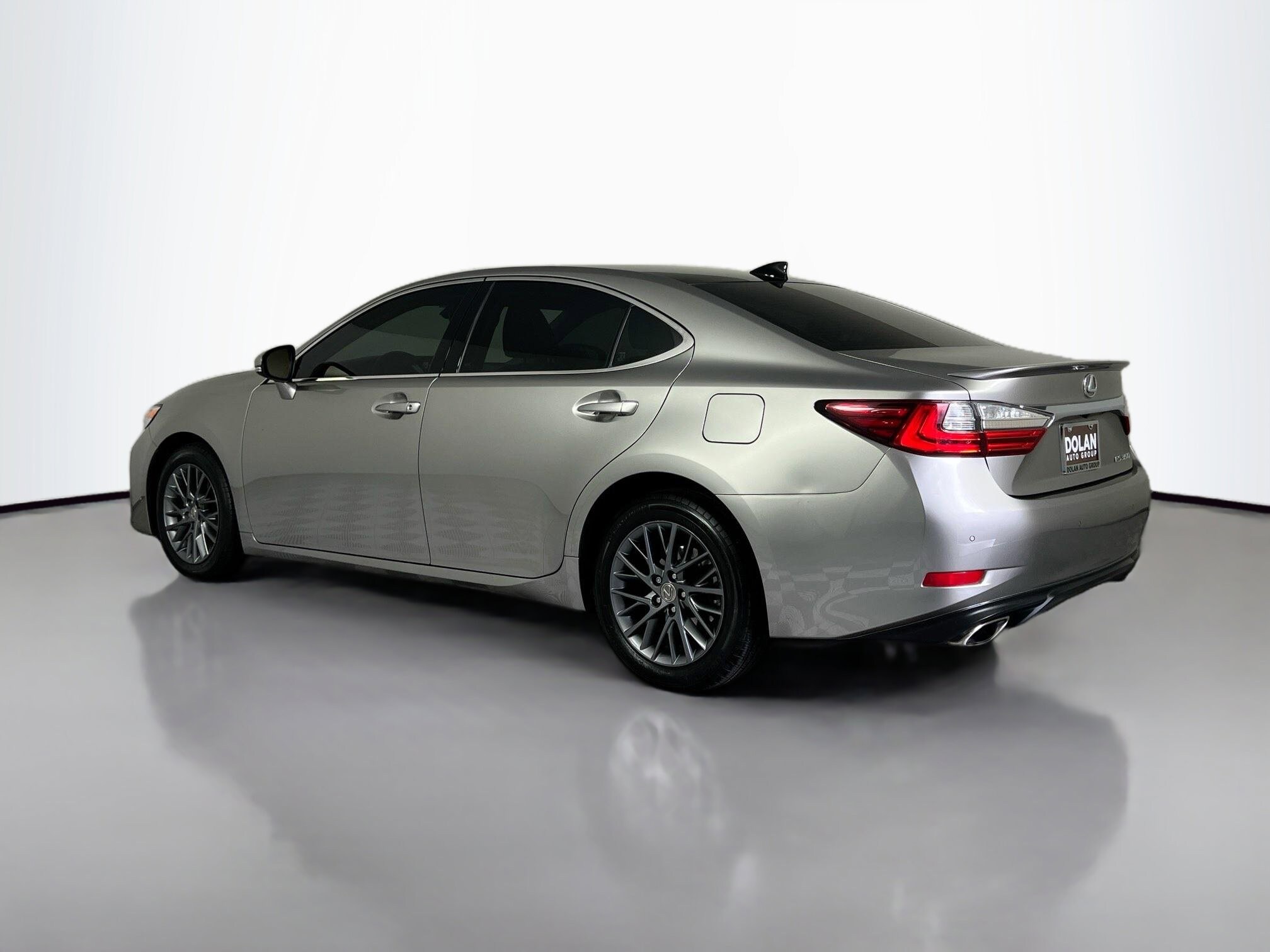 2018 Lexus ES 350 photo 4