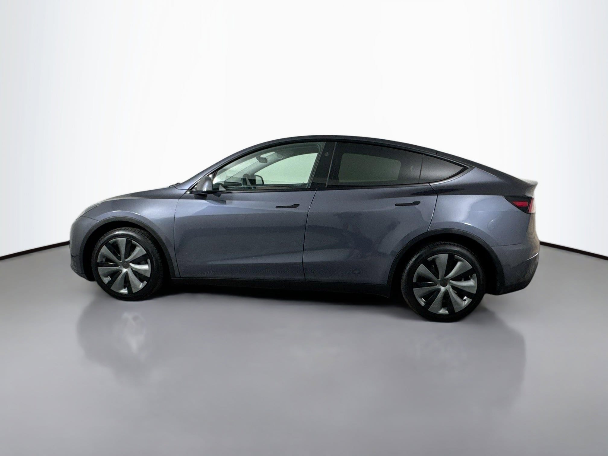 Used 2023 Tesla Model Y Long Range with VIN 7SAYGDEE5PF796320 for sale in Reno, NV