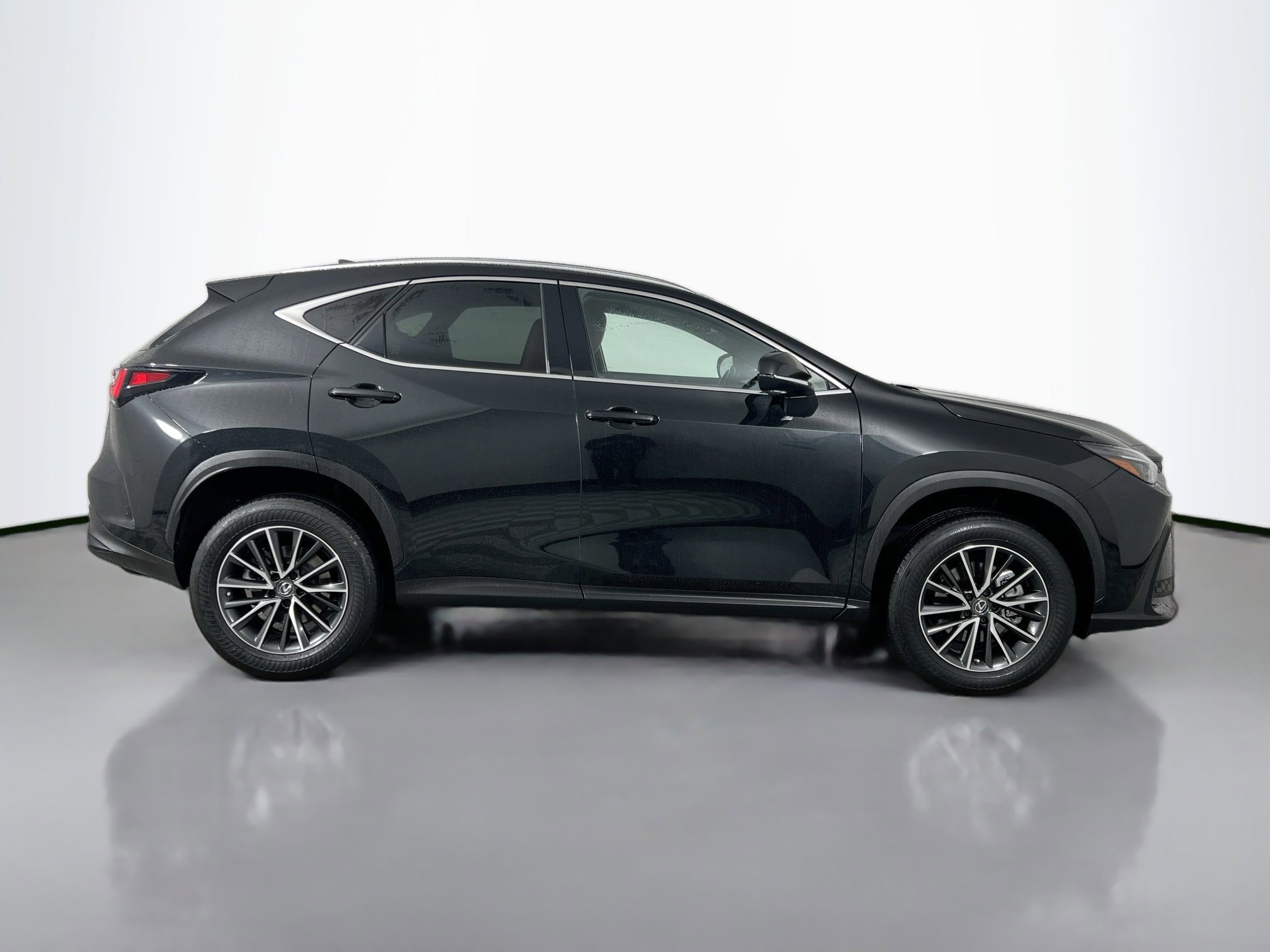 2022 Lexus NX 350 - Photo 25