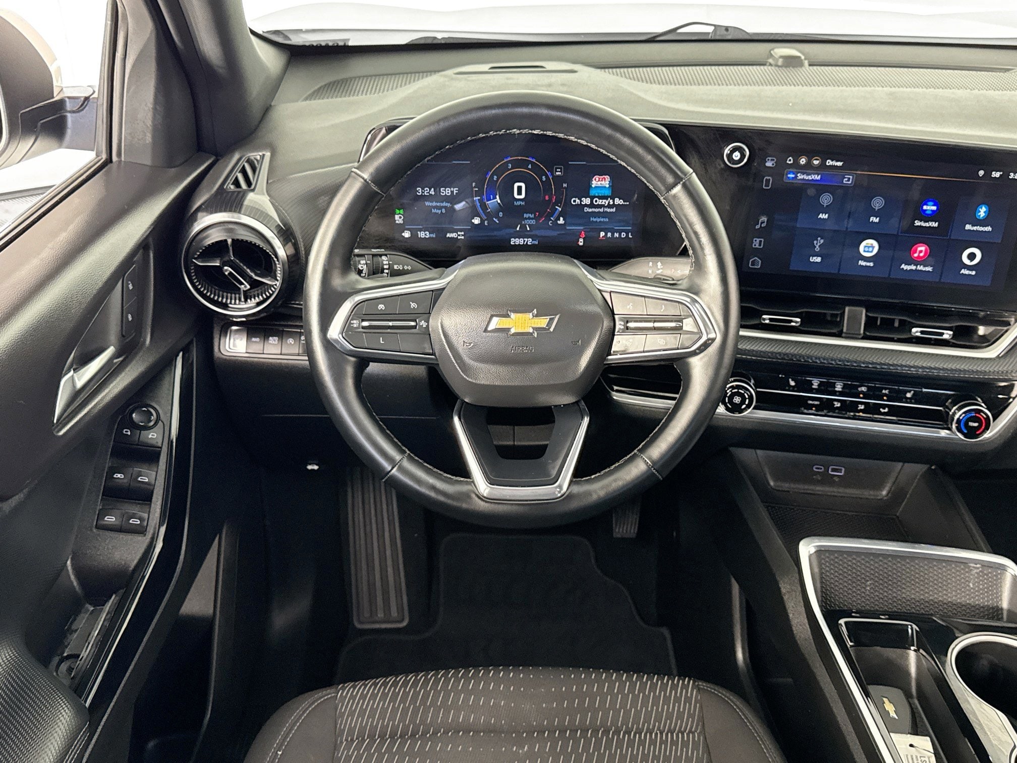 2025 Chevrolet Equinox LT - Photo 8