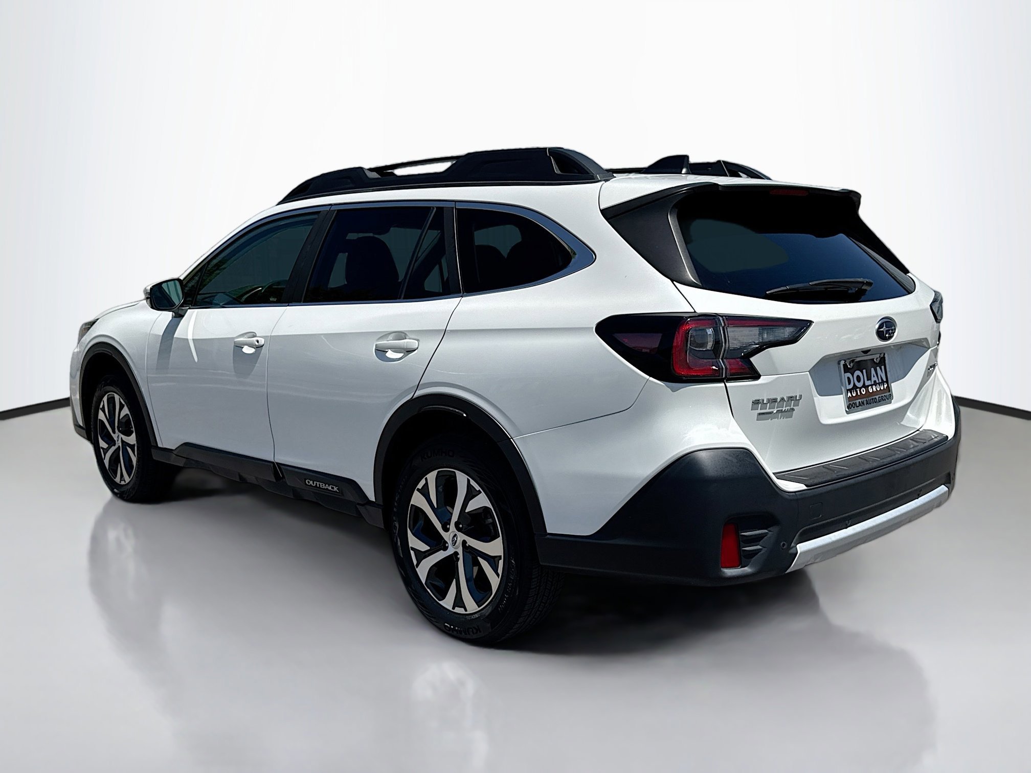 2022 Subaru Outback Limited photo 3