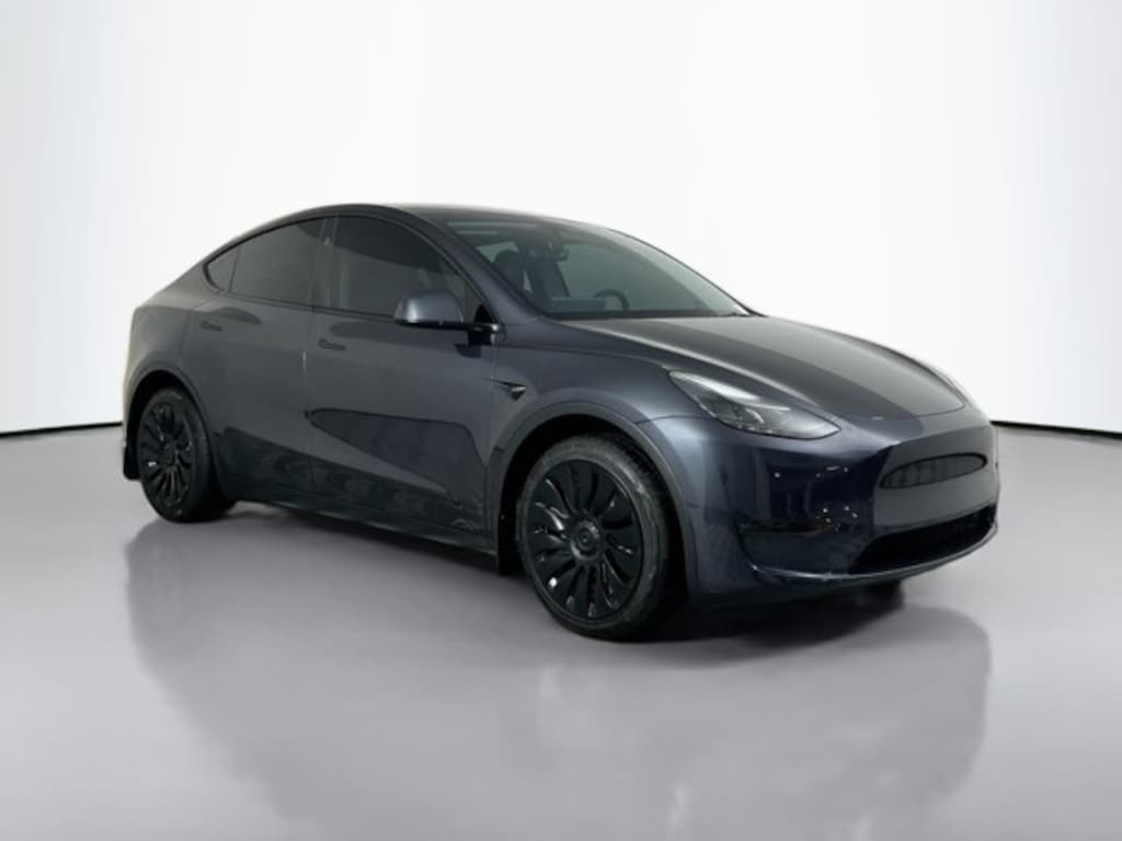 Used 2024 Tesla Model Y Long Range SUV