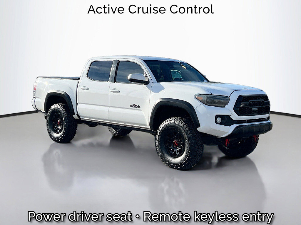 2020 Toyota Tacoma TRD Off Road's photo