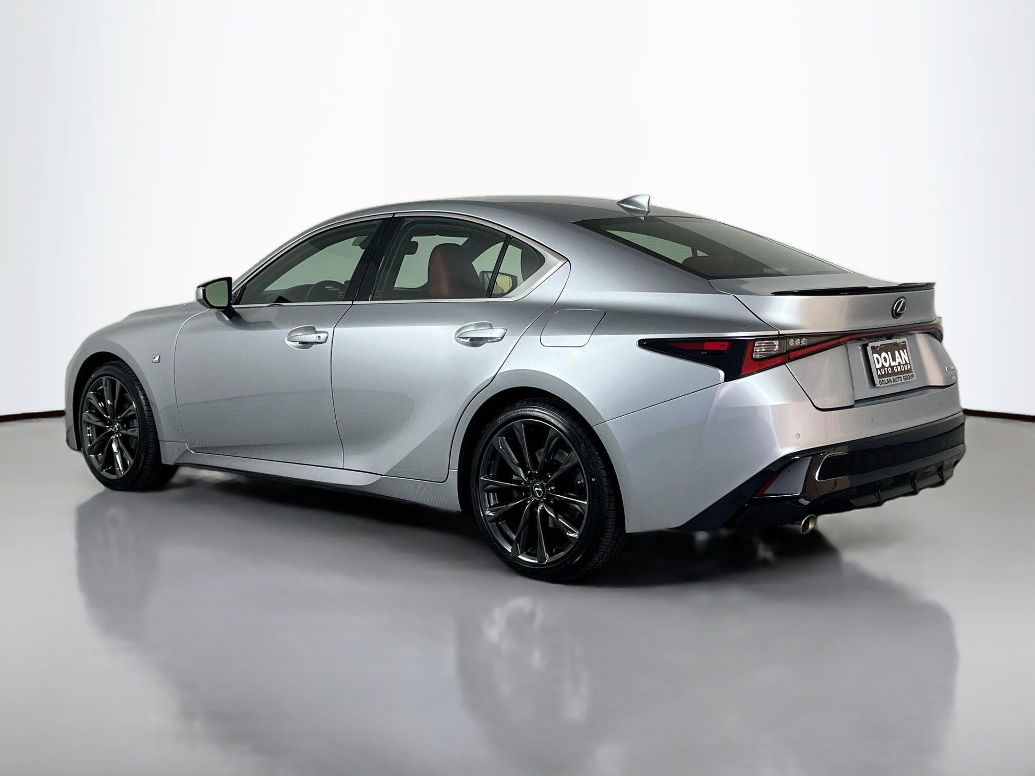 2022 Lexus IS 350 F SPORT photo 4