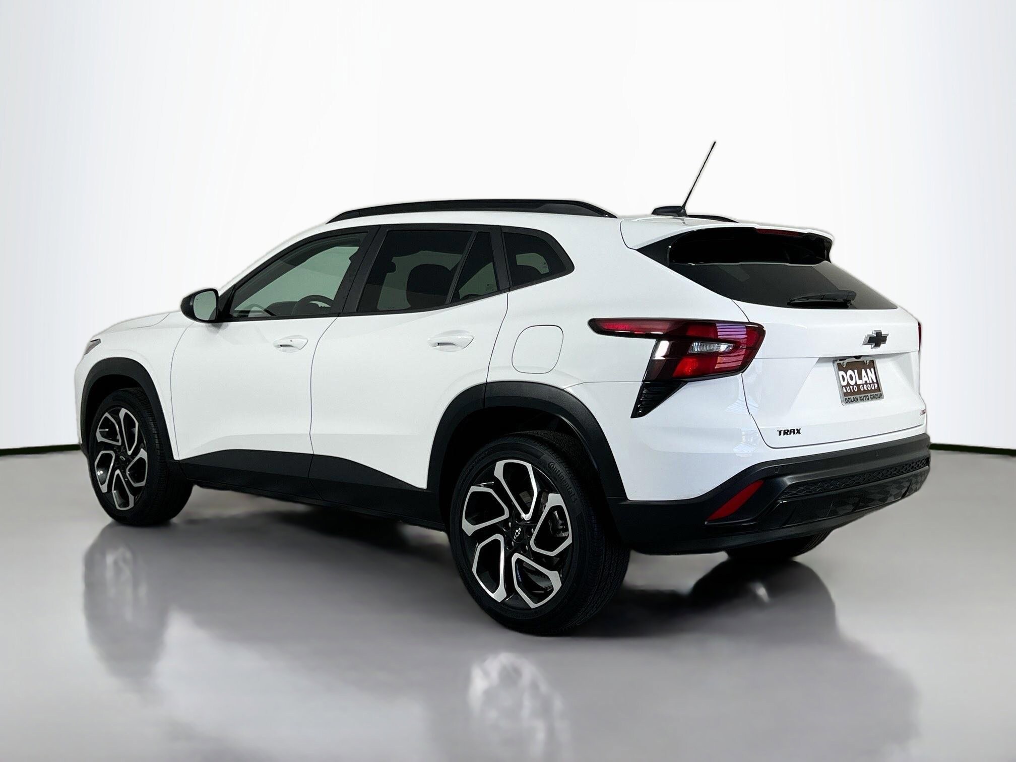 2024 Chevrolet Trax photo 3