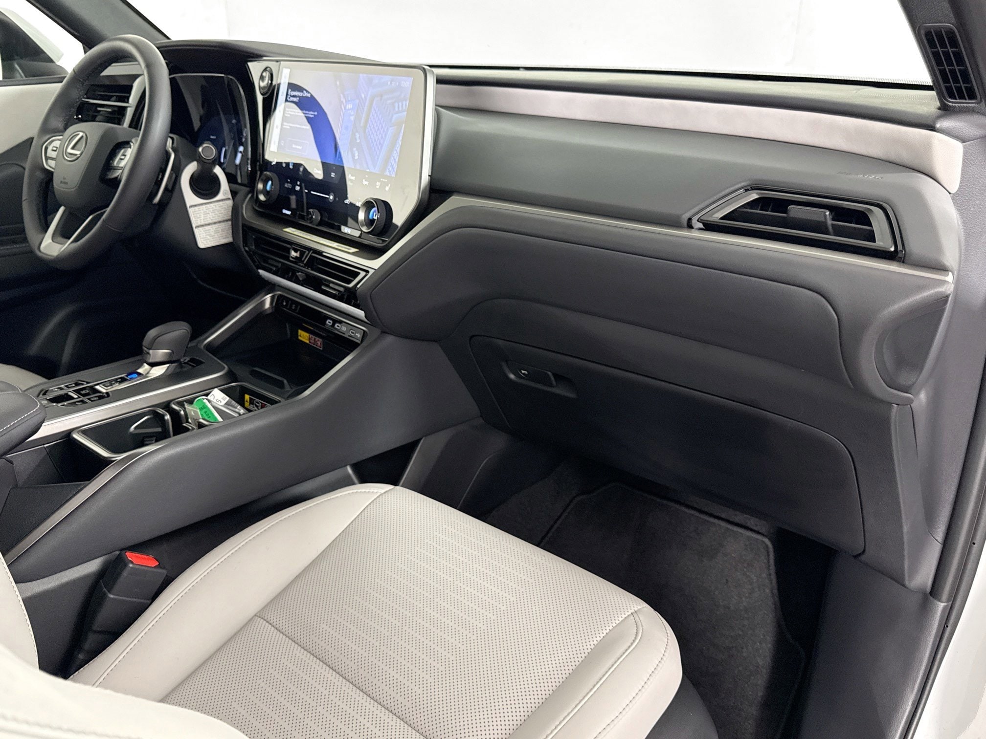 2026 Lexus TX Premium - Photo 29