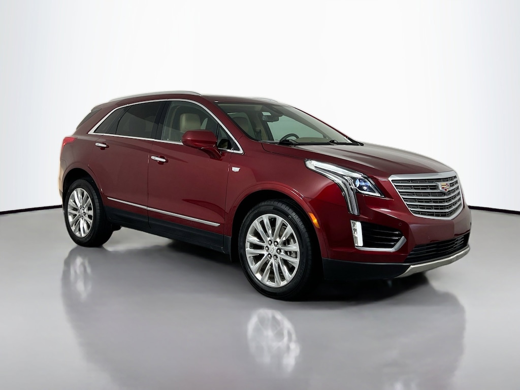 Used 2017 Cadillac XT5 Platinum AWD SUV