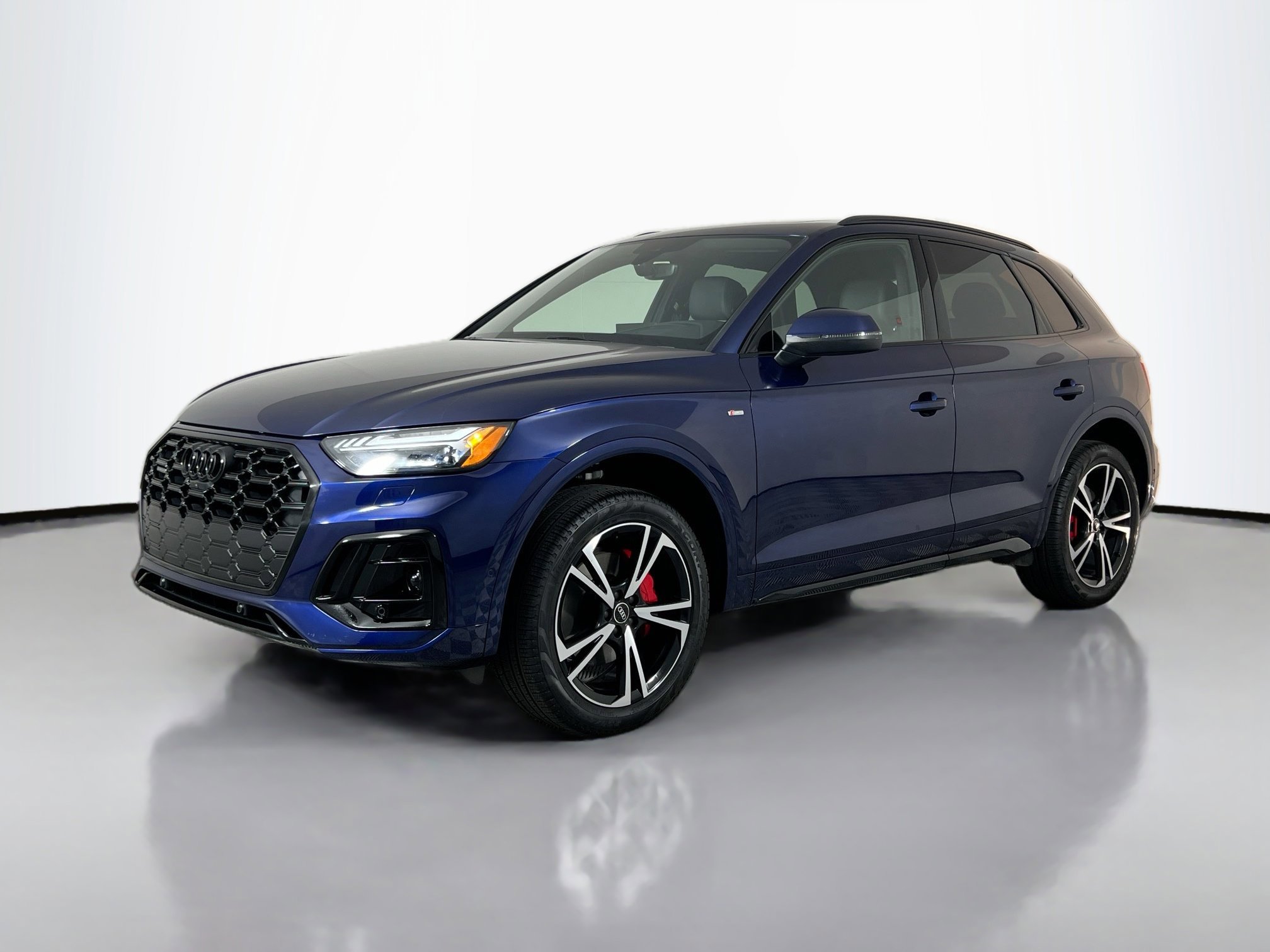 2025 Audi Q5 S line Prestige photo 3