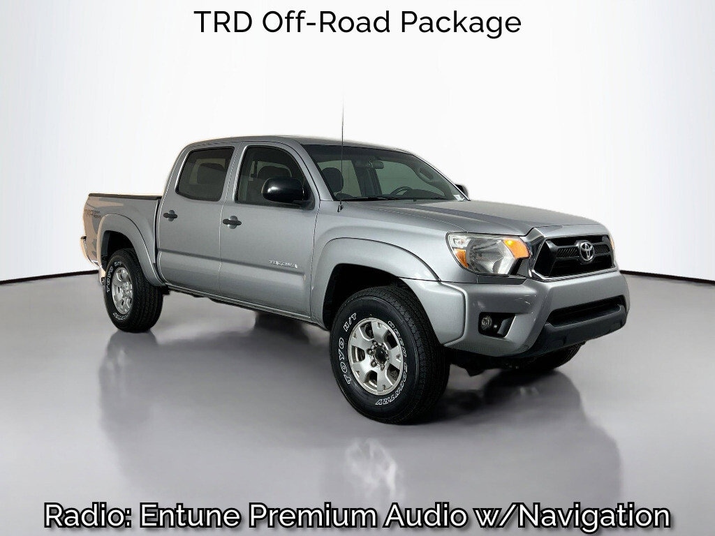 Used 2015 Toyota Tacoma 4WD Double Cab V6 AT (Natl) Truck Double Cab