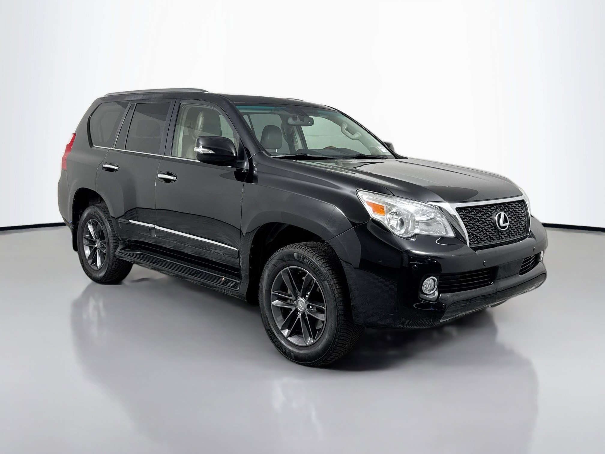 2013 Lexus GX Base's photo