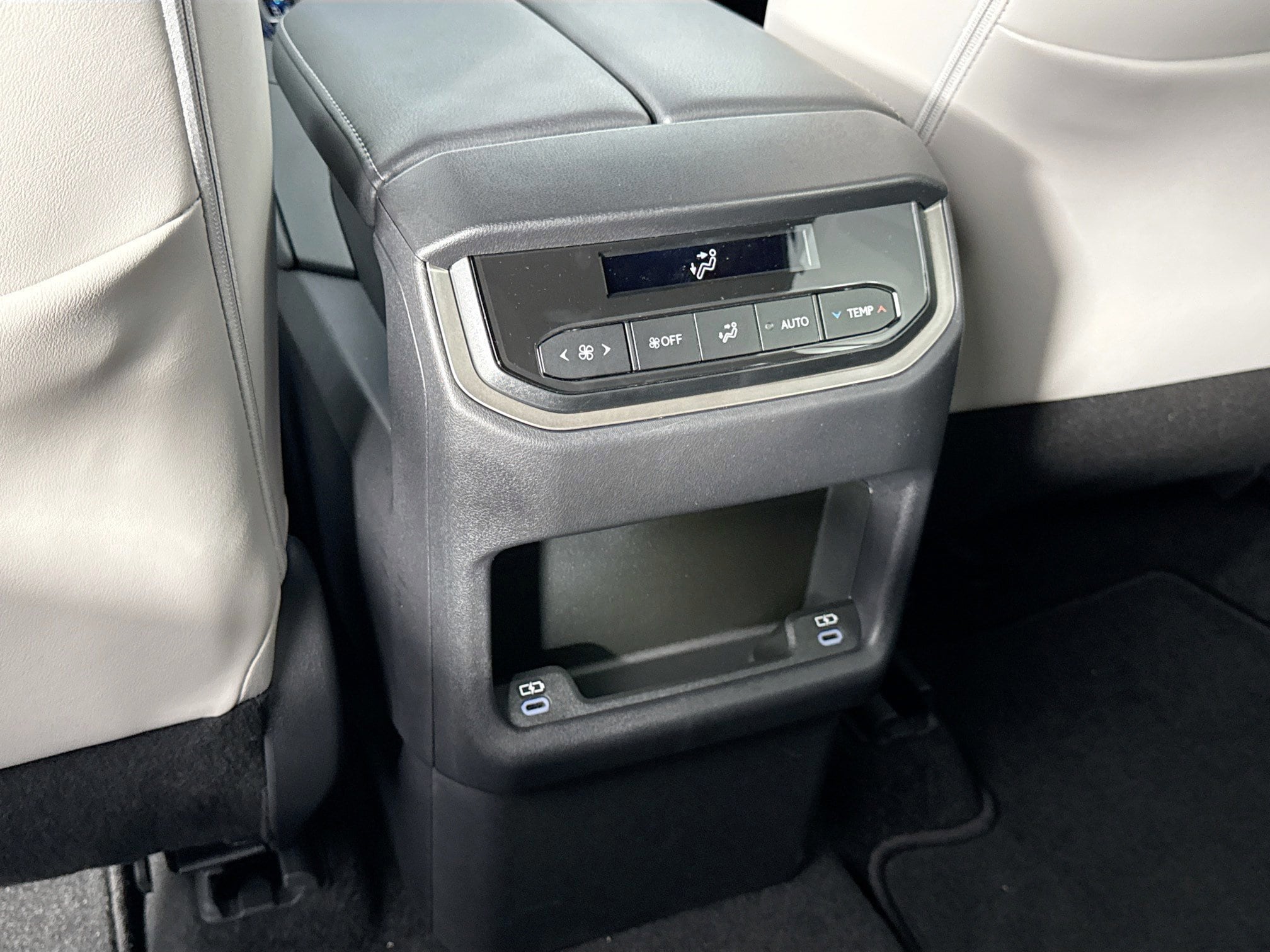 2026 Lexus TX Premium - Photo 33