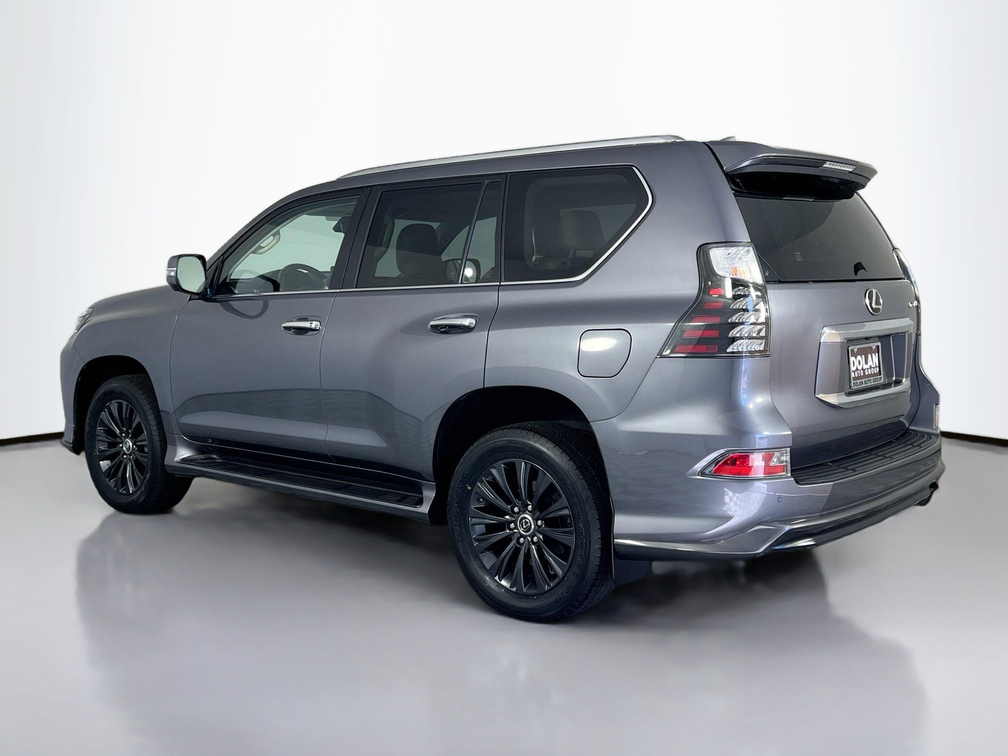 2023 Lexus GX 460 Luxury photo 4