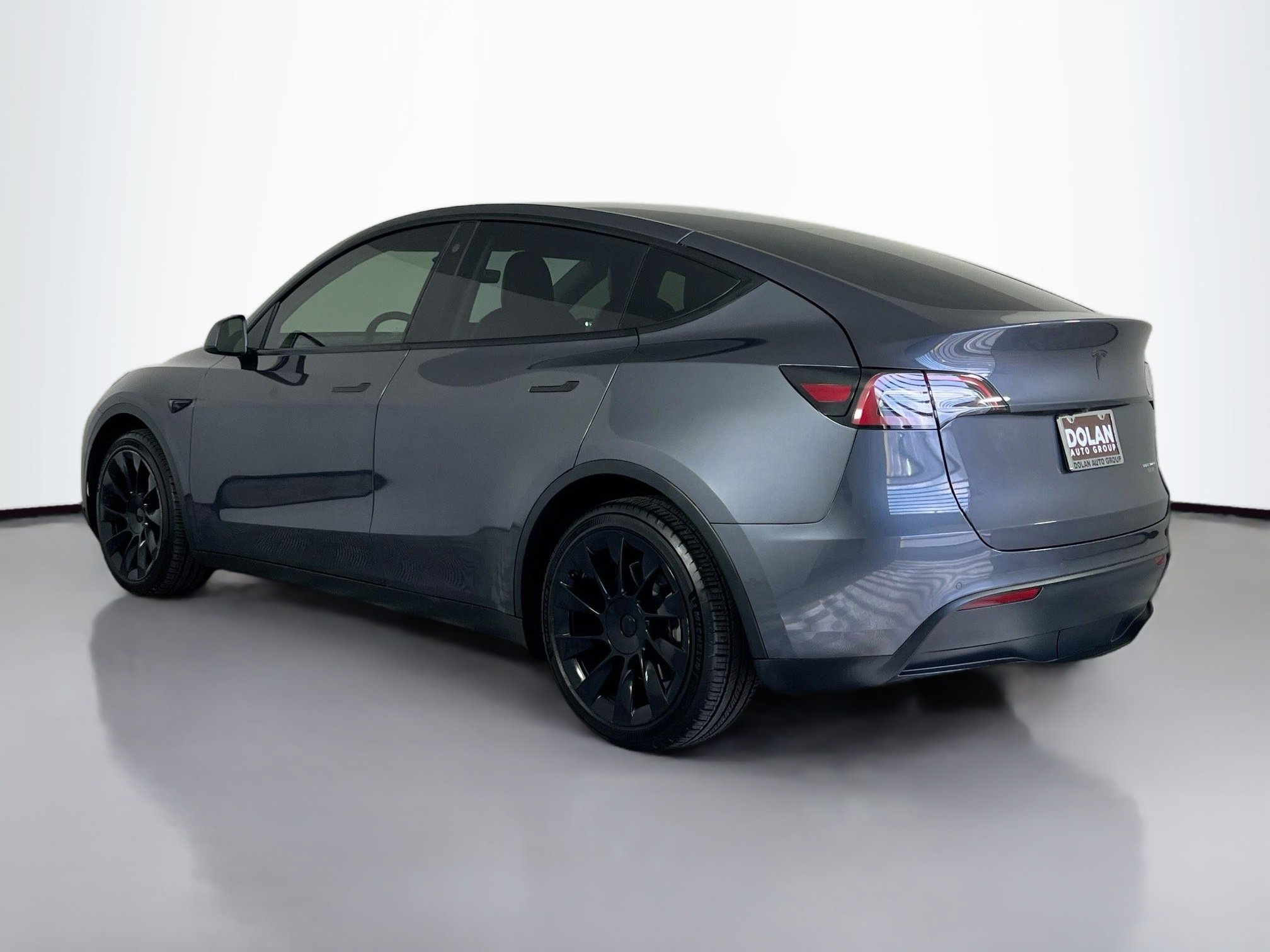 2021 Tesla Model Y Long Range photo 4