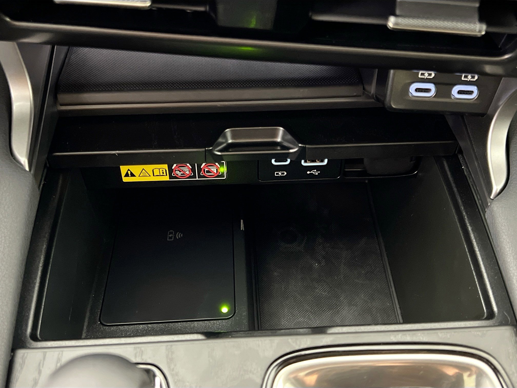 2025 Lexus RX Hybrid 350h - Photo 44