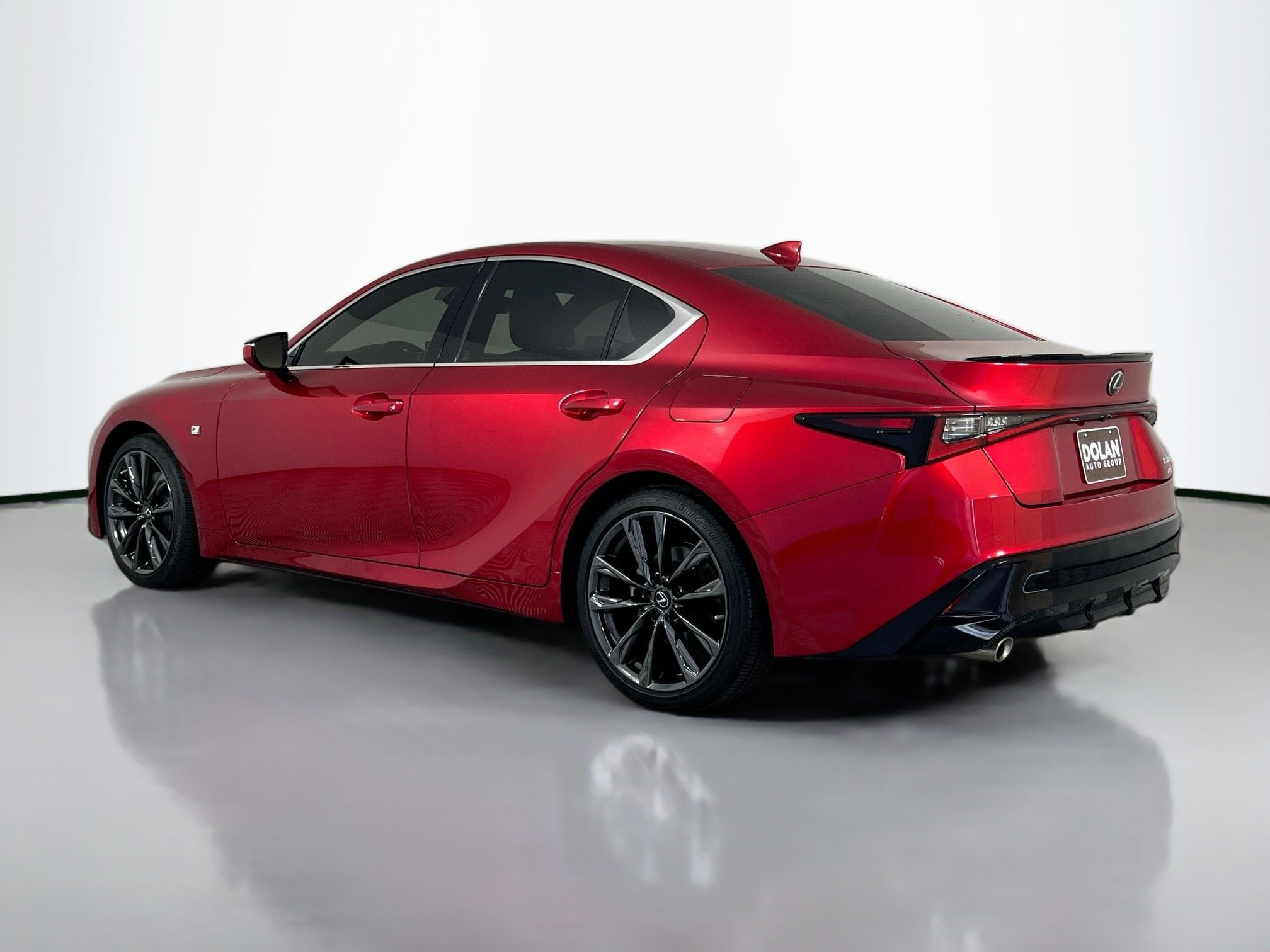2022 Lexus IS 350 F SPORT AWD photo 3