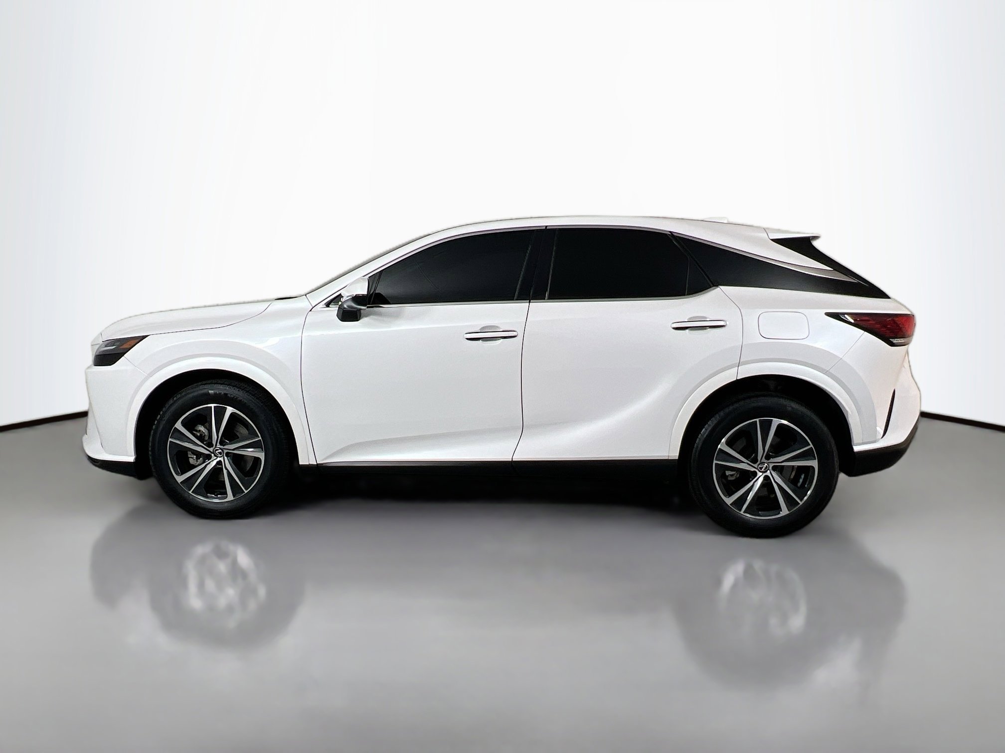 2024 Lexus RX 350 photo 3