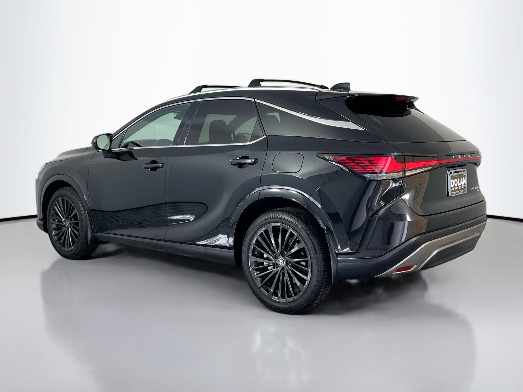 2024 Lexus RX 350h Premium photo 3