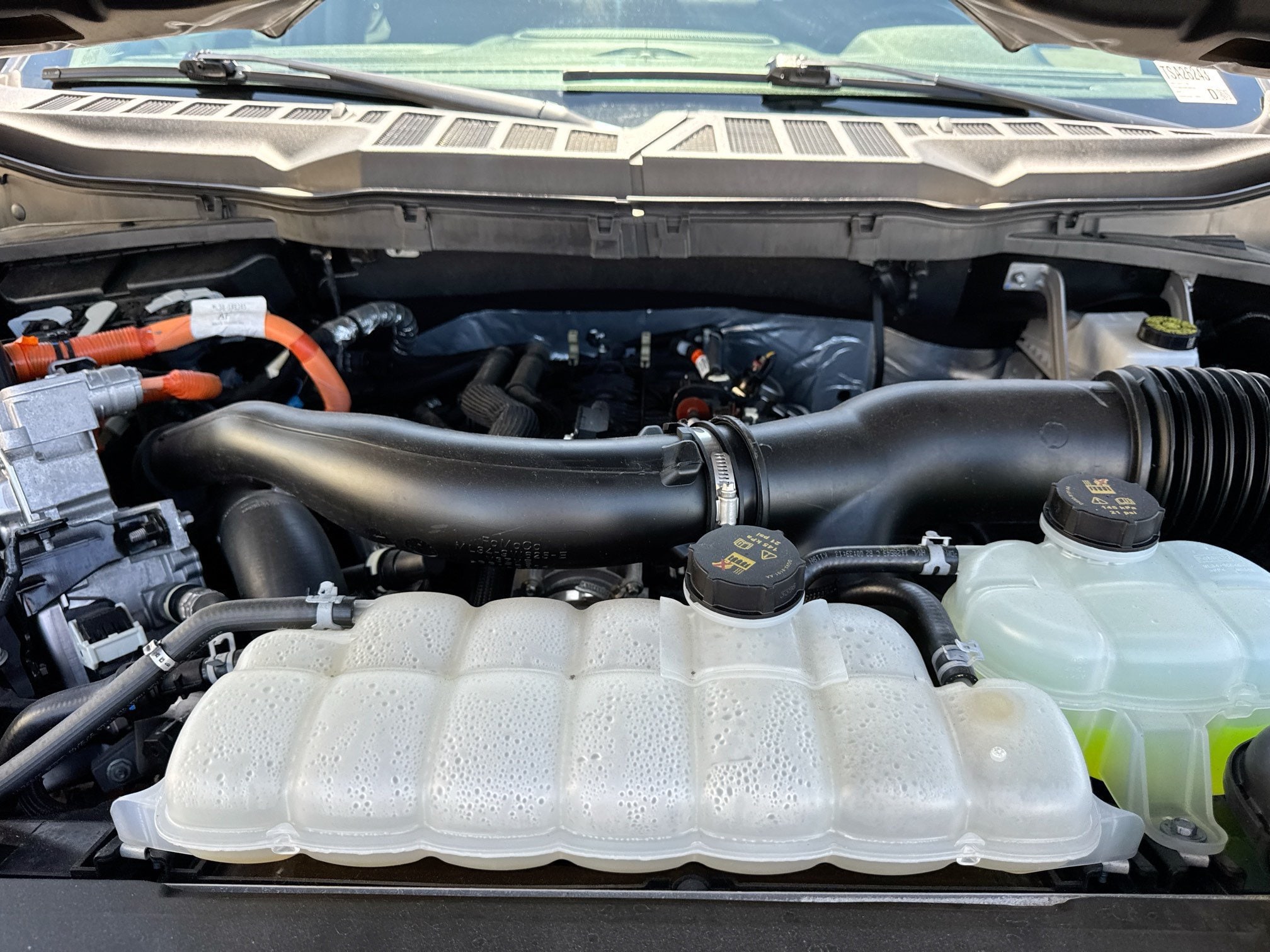 2025 Ford F-150 XLT - Photo 32